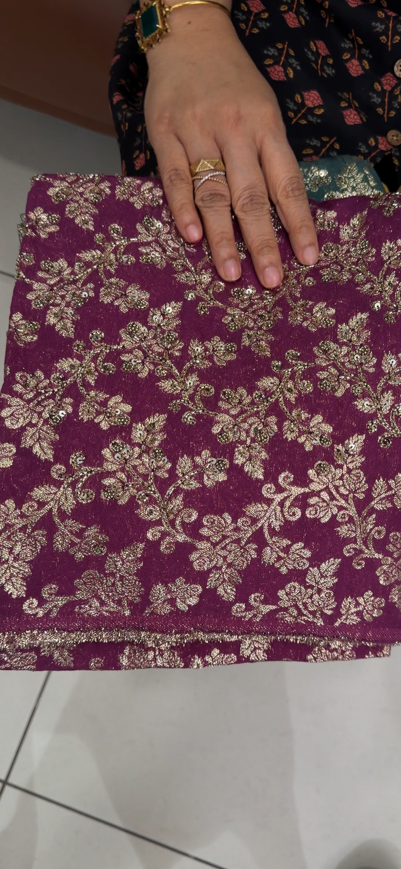 HANDWORKED BLOUSE MATERIAL - IHA 34574