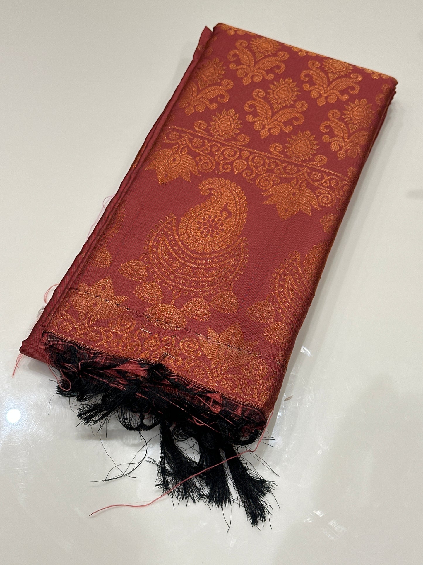 OFFER SALES SAREES - IHA 27182
