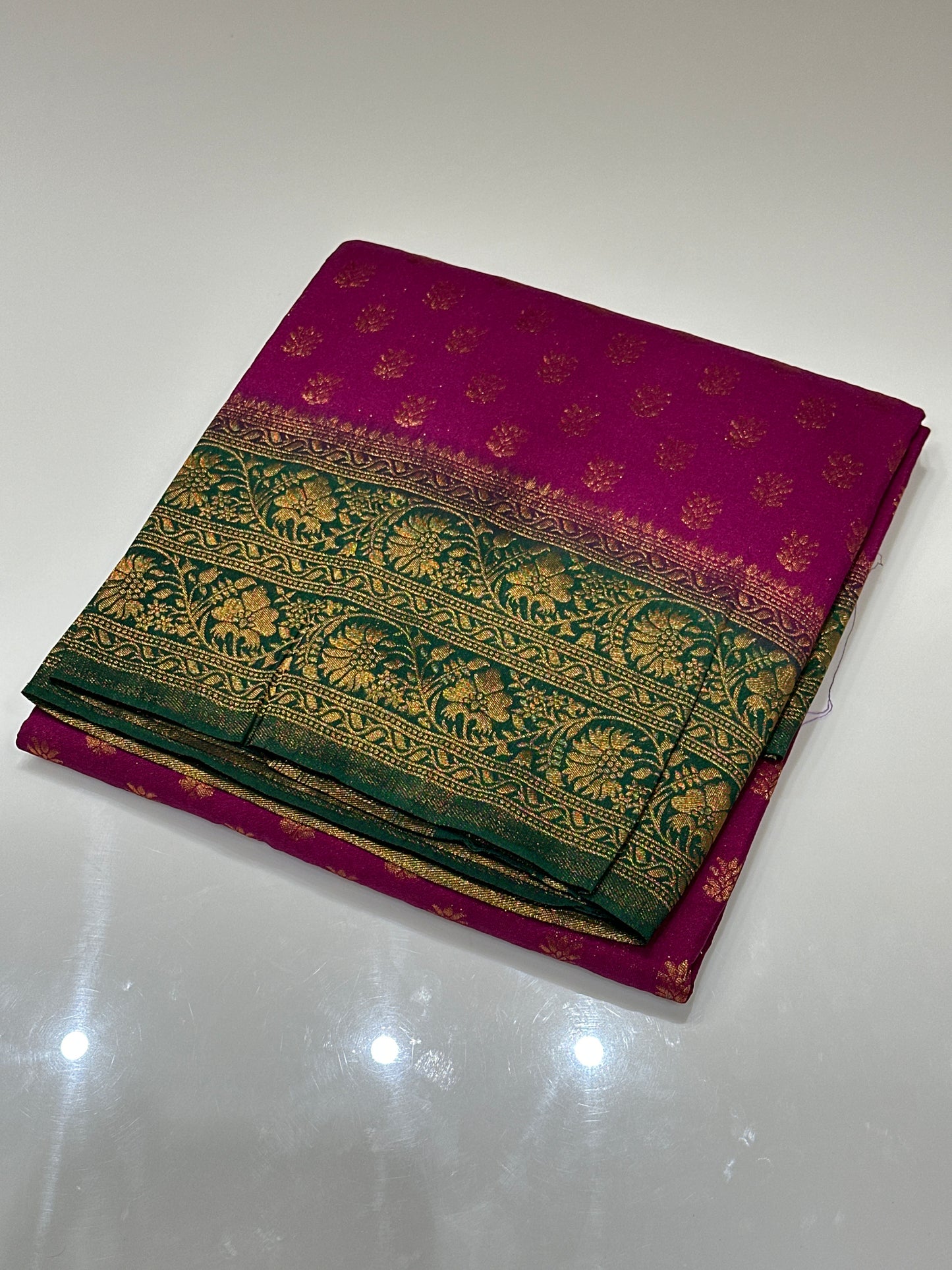 OFFER SALES SAREES - IHA 27131