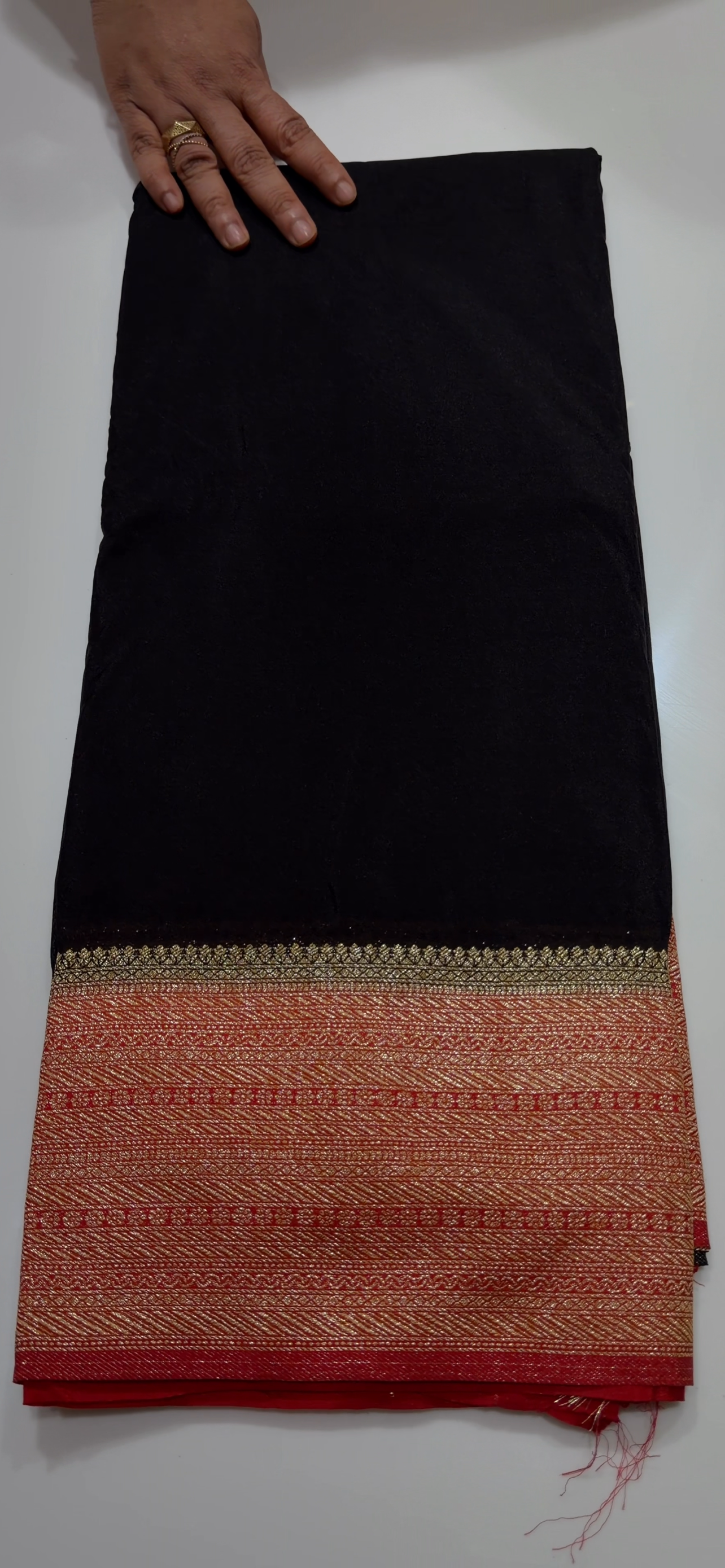 SEMI BANARASI SAREES - IHA 34575
