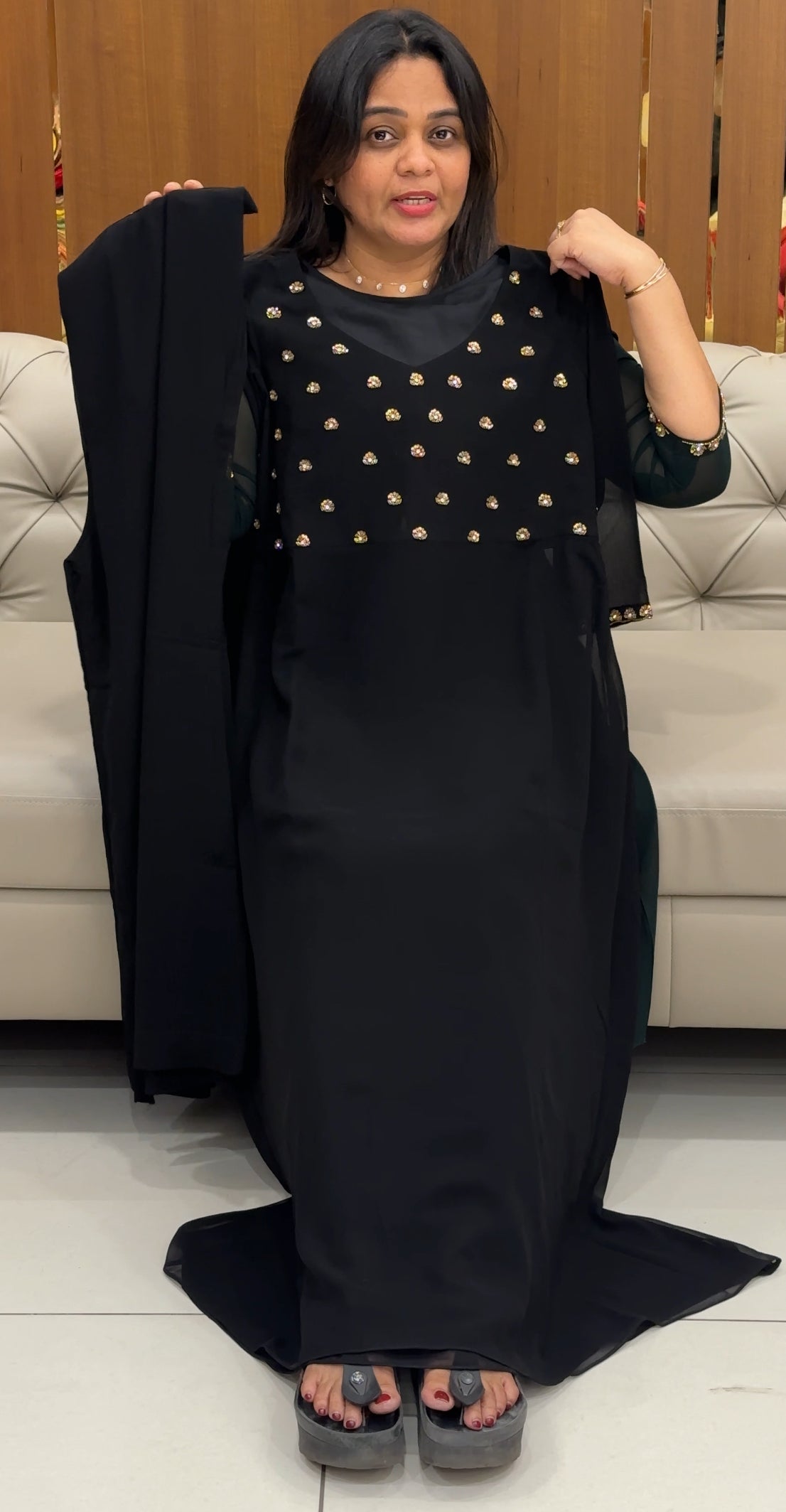 IHA'S IN-HOUSE TOP AND BOTTOM  - IHA 28378