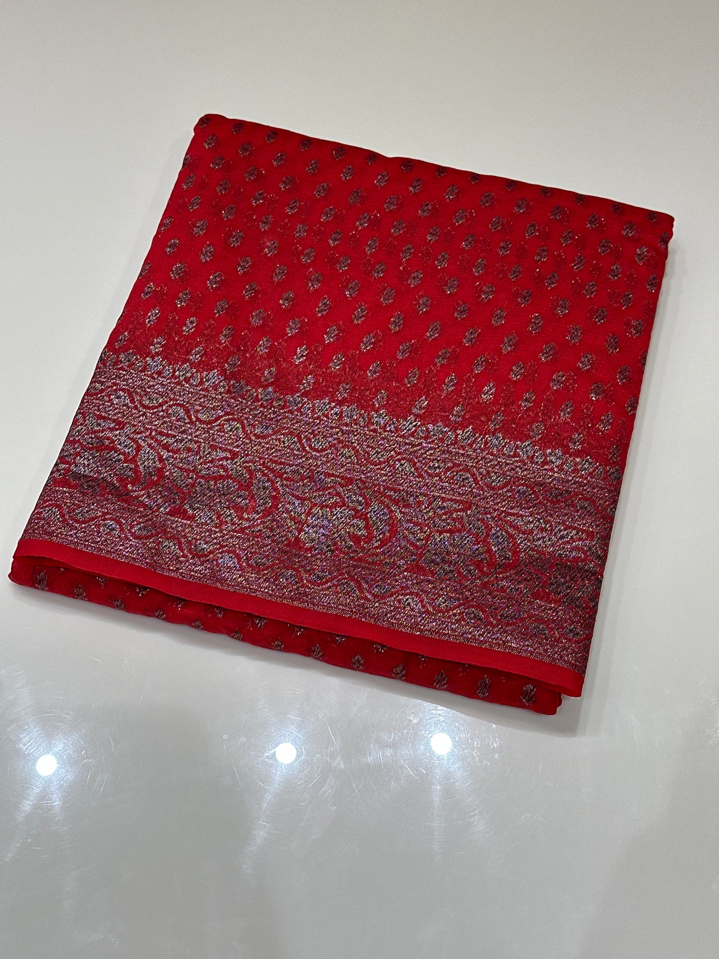 OFFER SALES SAREES - IHA 27131