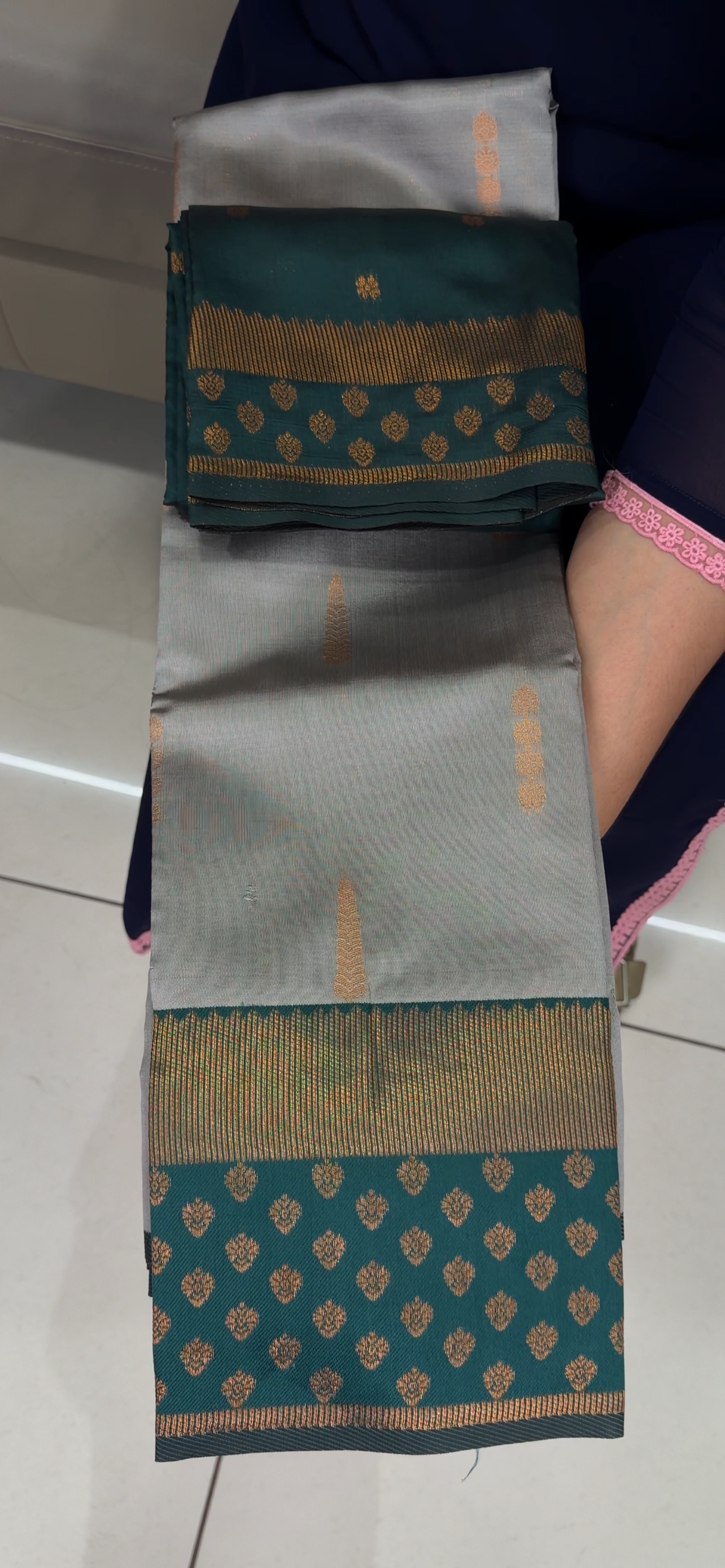 SEMI SILK DHAVANI MATERIAL - IHA 32197