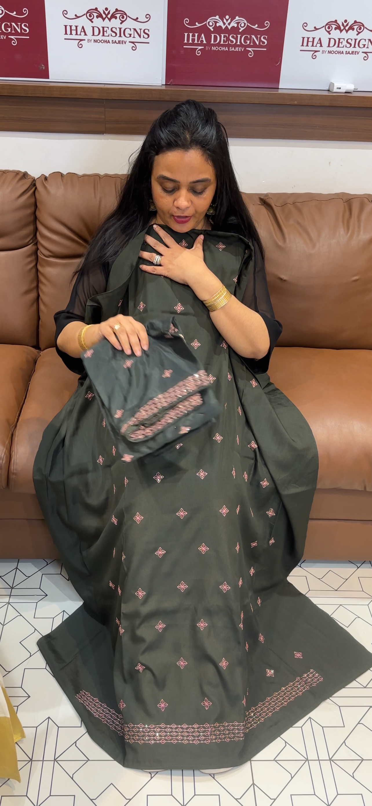 OFFER SALES UNSTITCHED SALWAR SUITS - IHA 34990