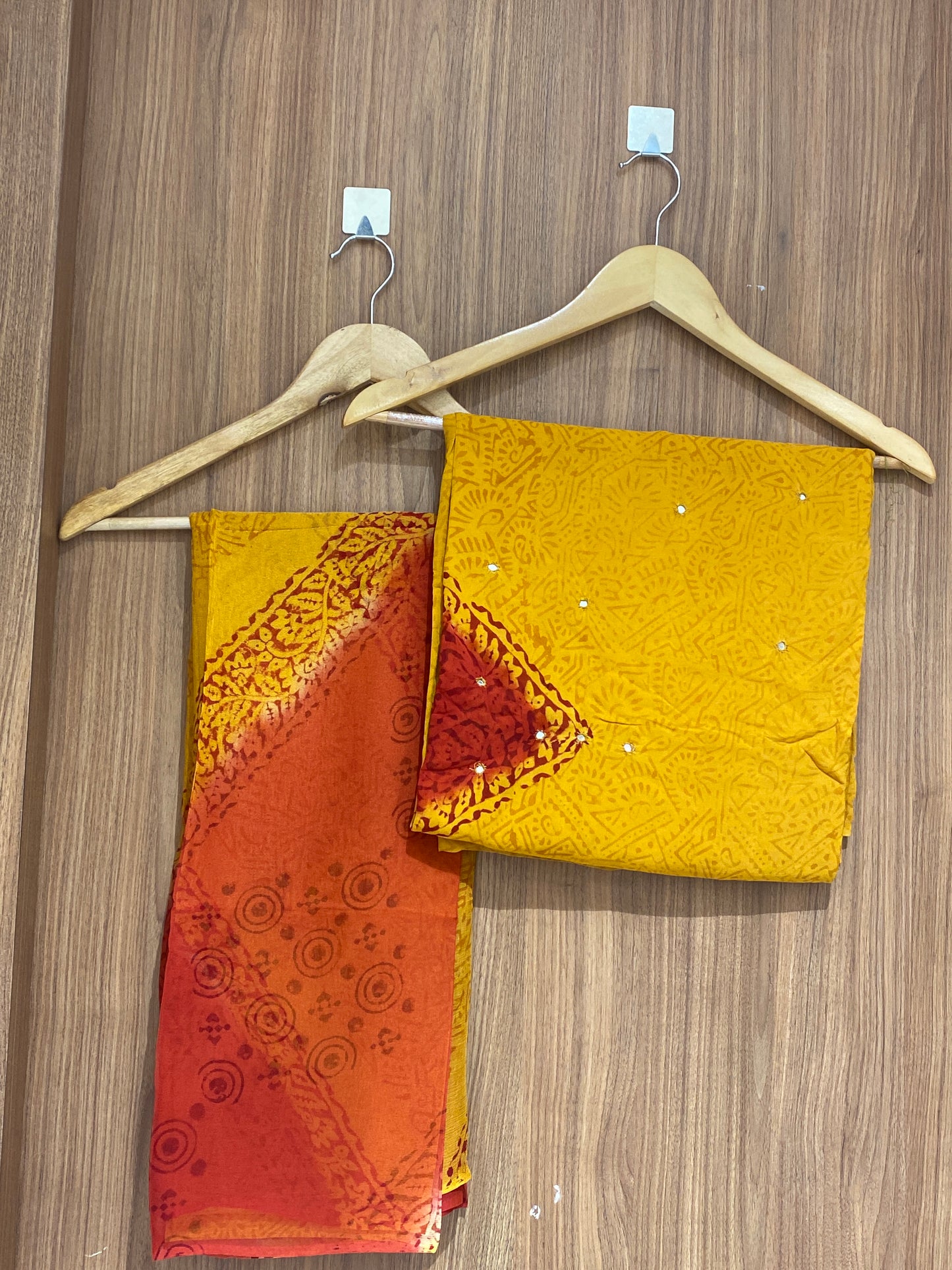 OFFER SALES UNSTITCHED SALWAR SUITS - IHA 26889