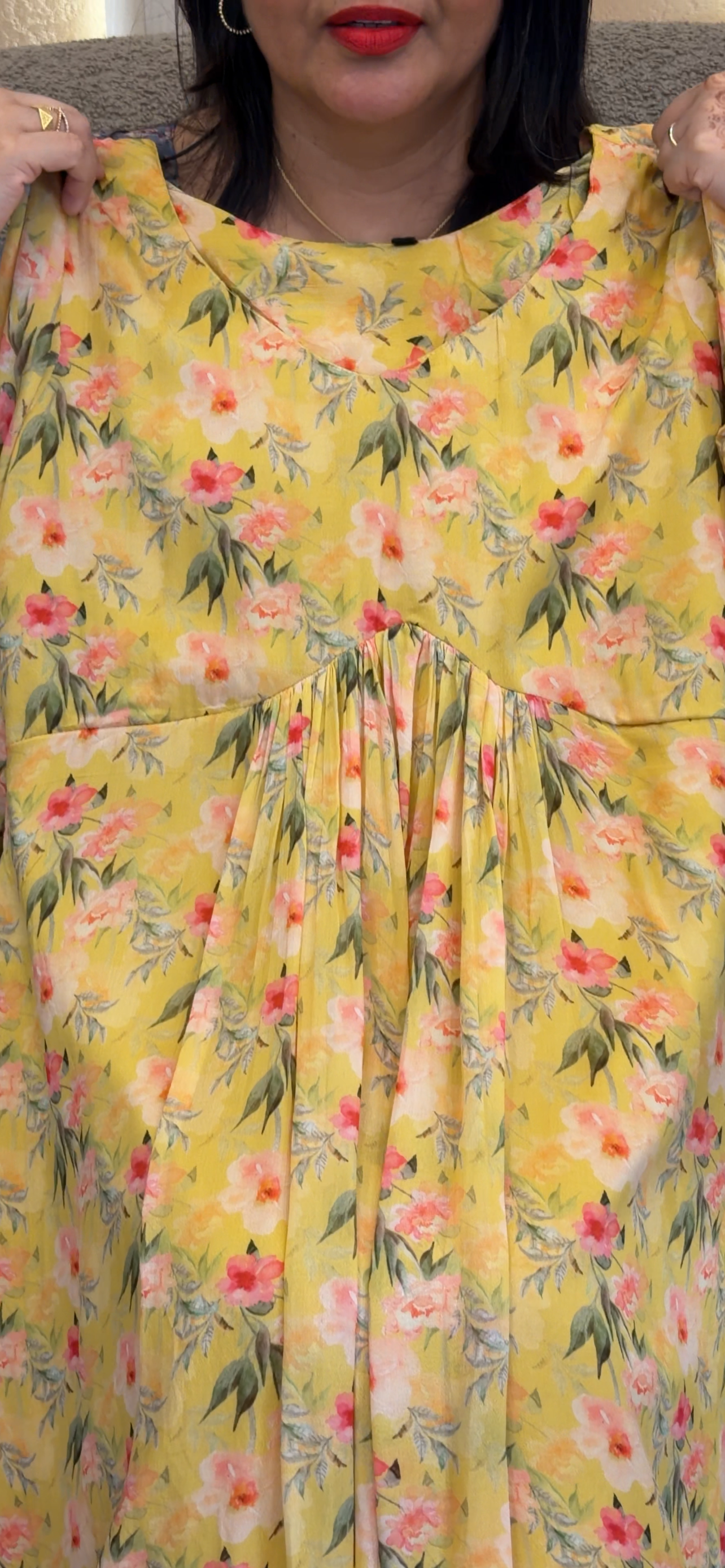 PRINTED ALIYA CUT ALINE TOPS - IHA 33271