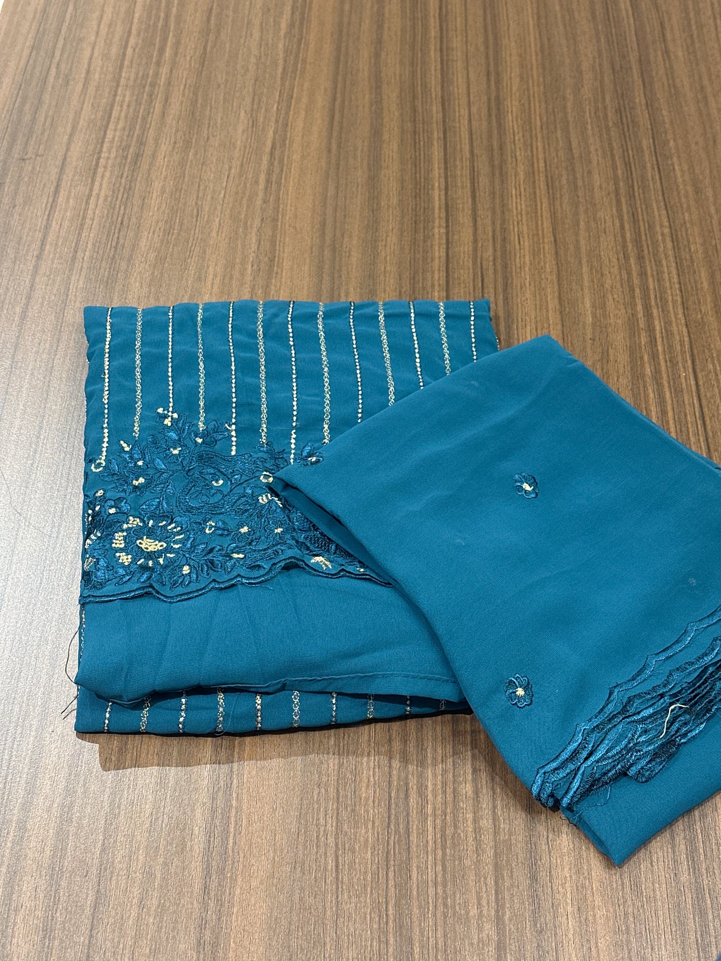 OFFER SALES UNSTITCHED SALWAR SUITS -  IHA 33905