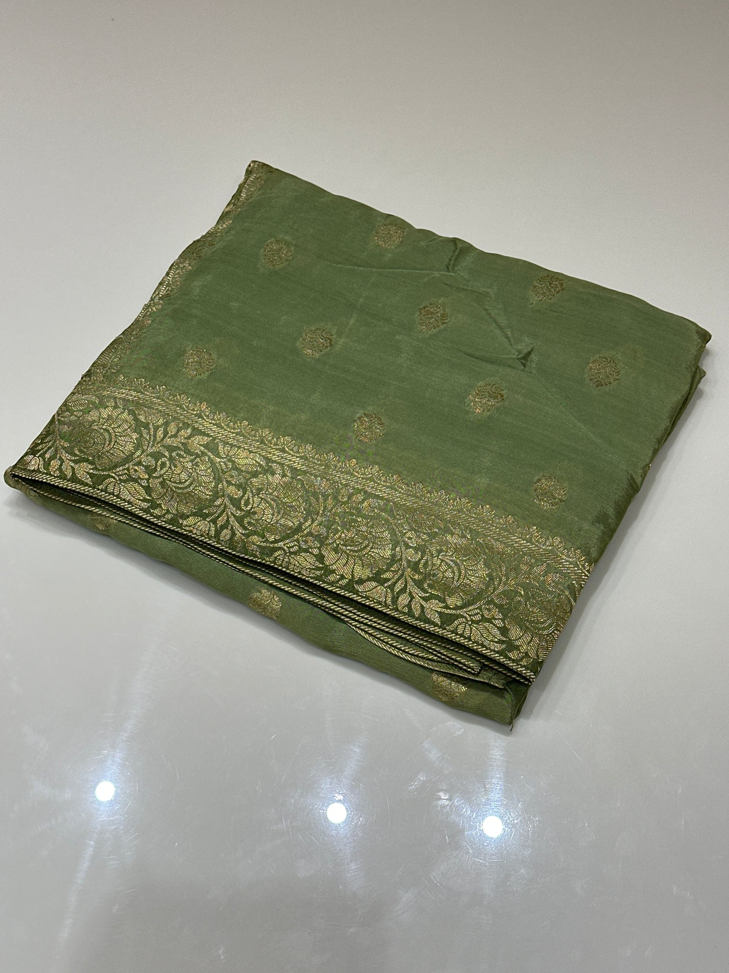 OFFER SALES SAREES - IHA 27131