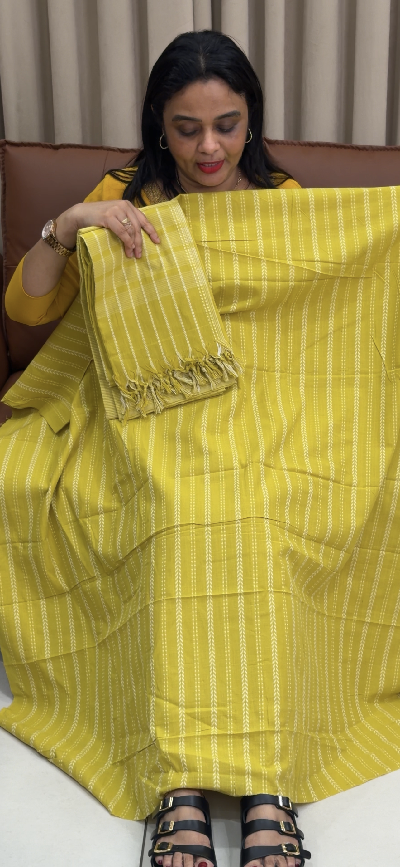 JAMDANI UNSTITCHED SLAWAR SUITS - IHA 33948