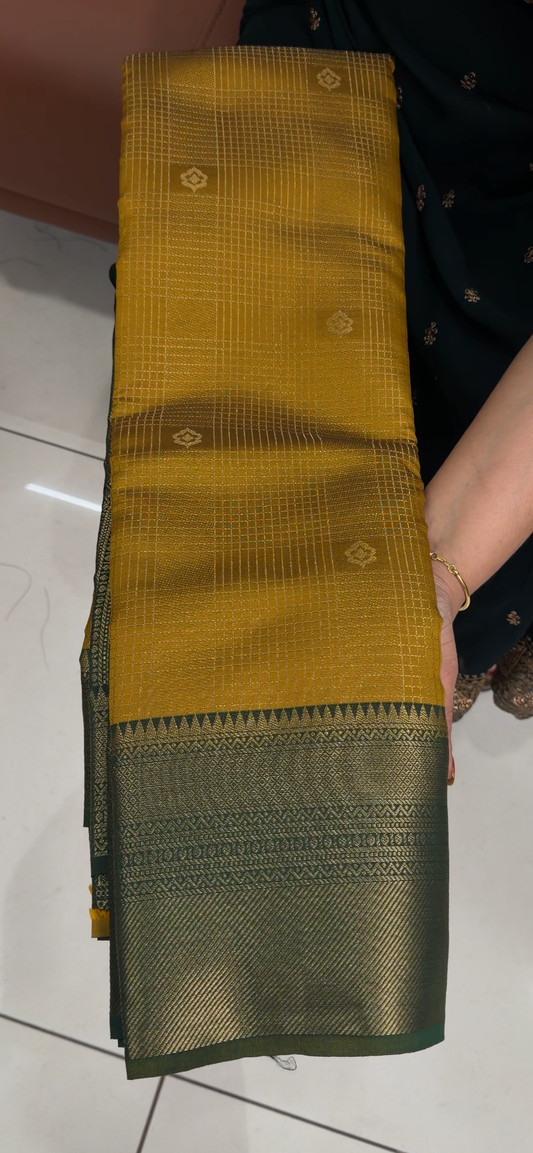 SEMI BROCADE SAREES - IHA 33605