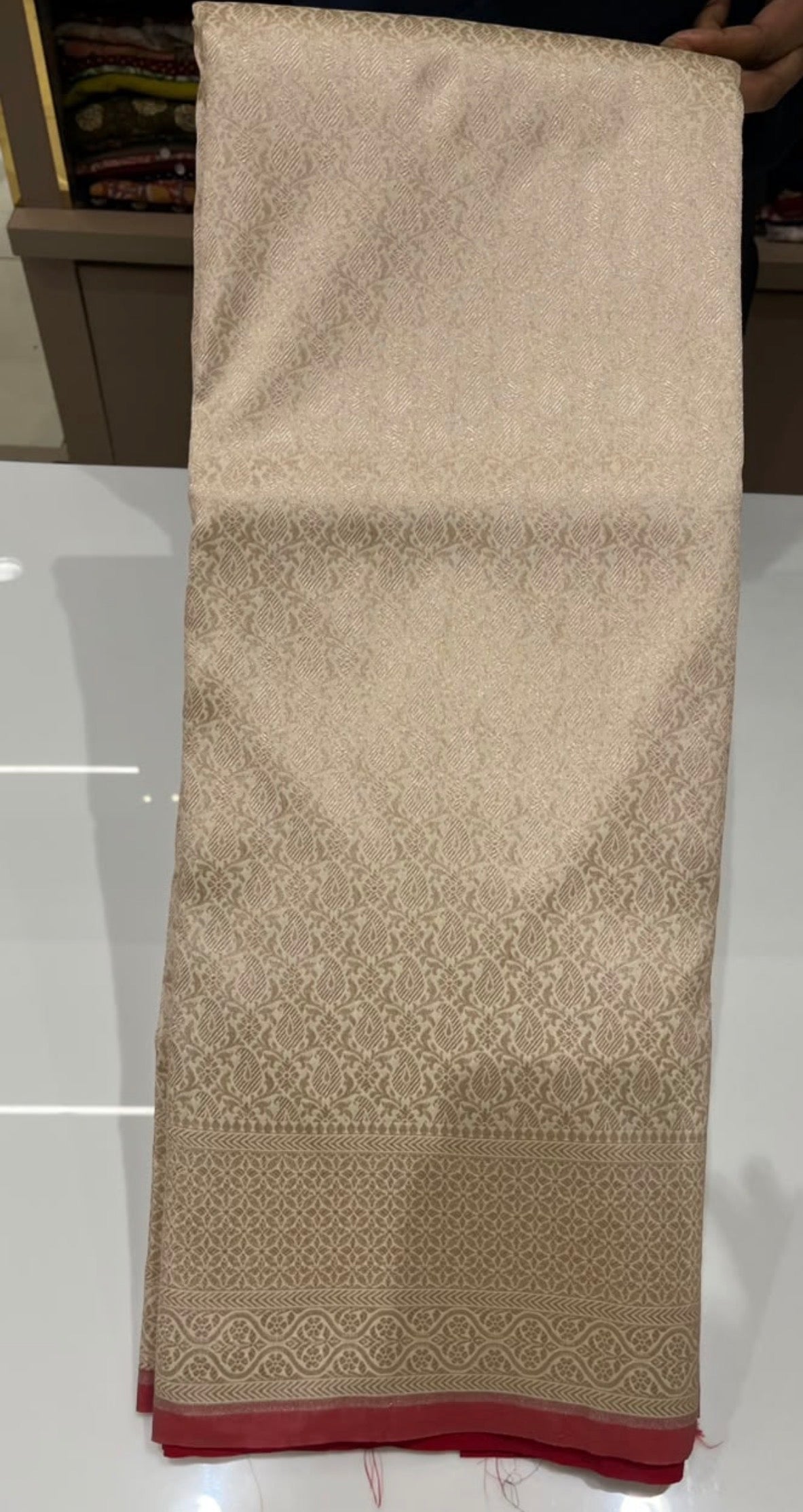 OFFER SALES SAREES - IHA 35918