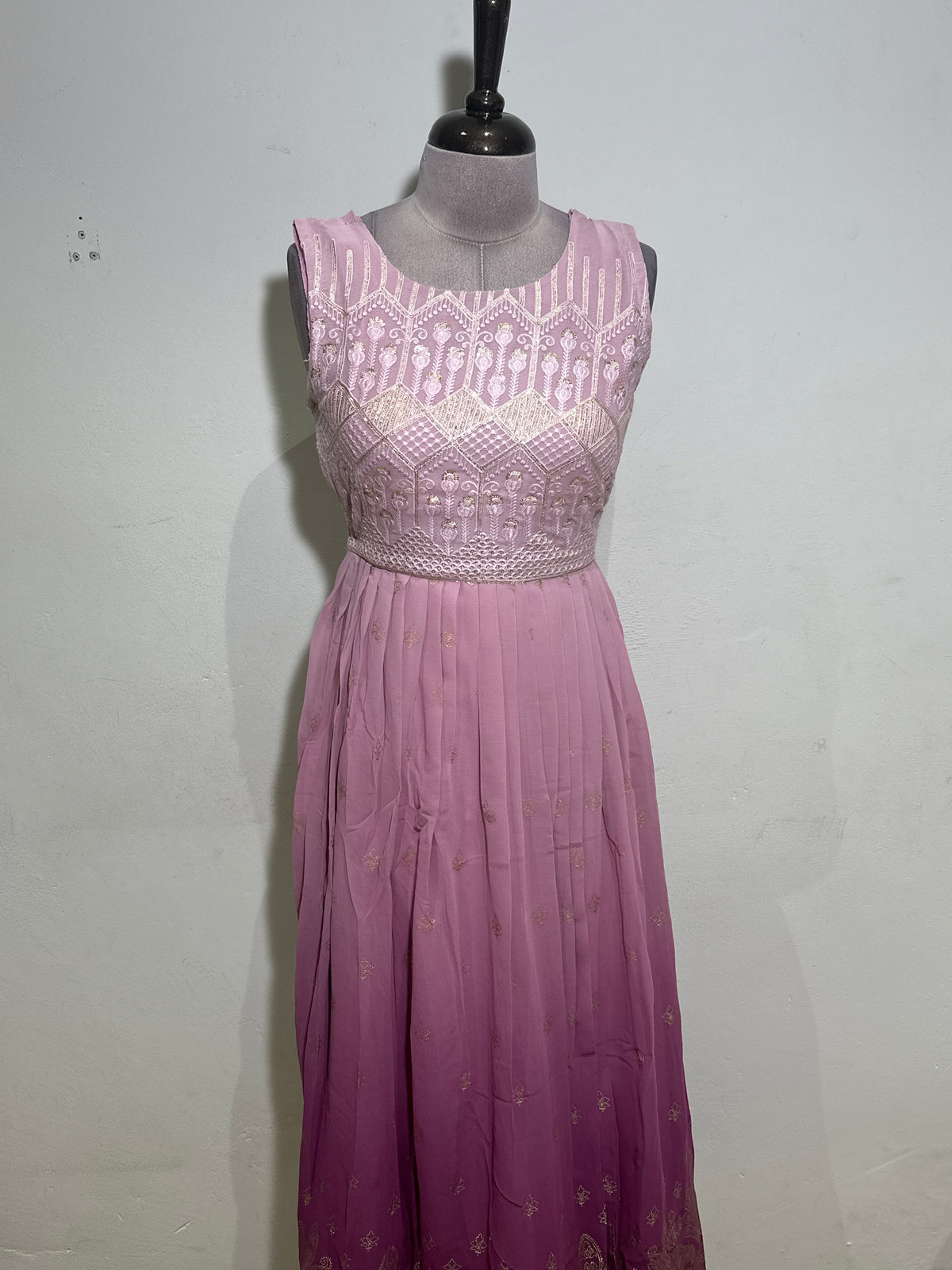 OFFER SALES TOP'S - IHA 35973