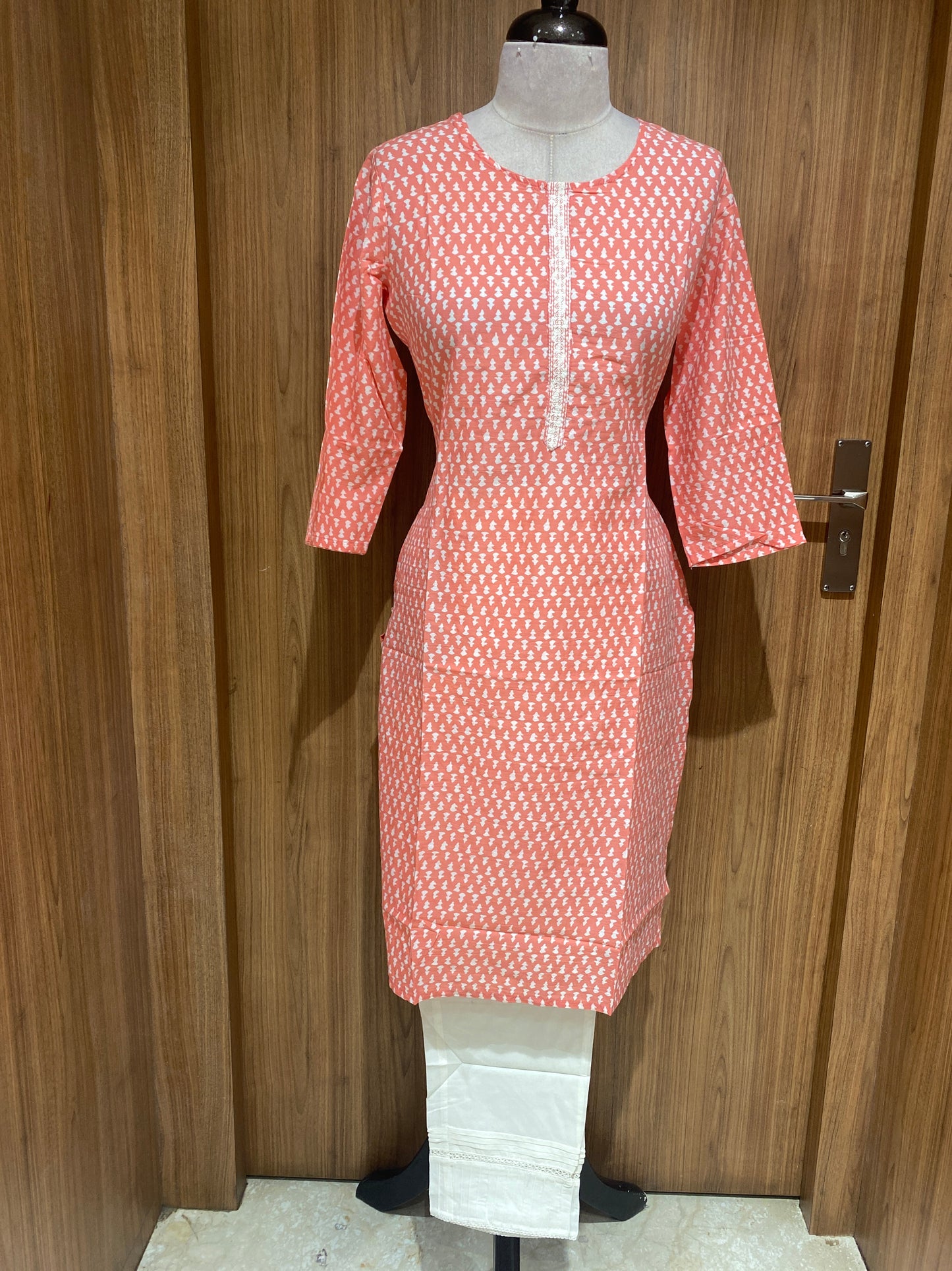 OFFER SALES TOP AND BOTTOM - IHA 27052