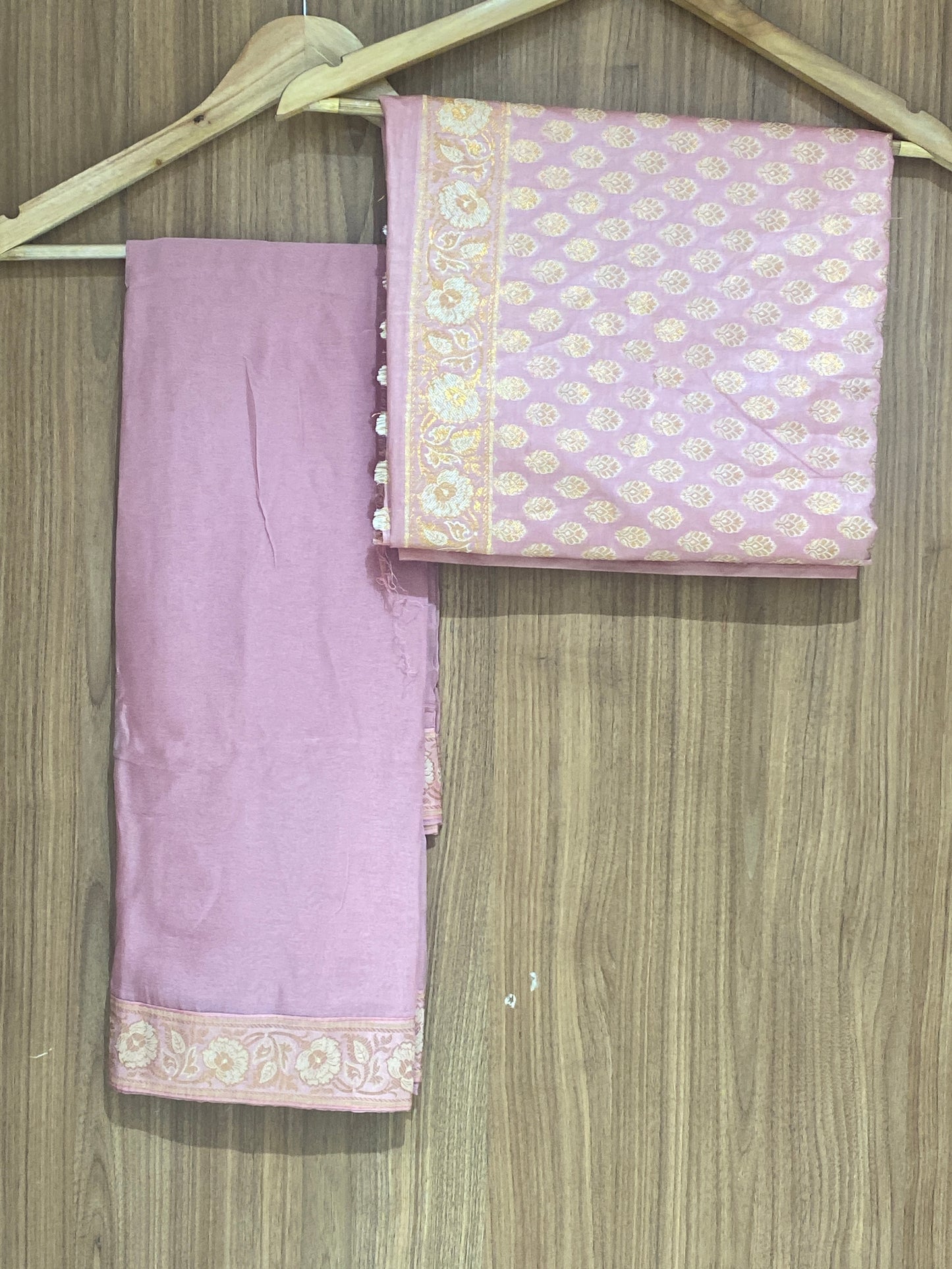 OFFER SALES UNSTITCHED SALWAR SUITS - IHA 26991