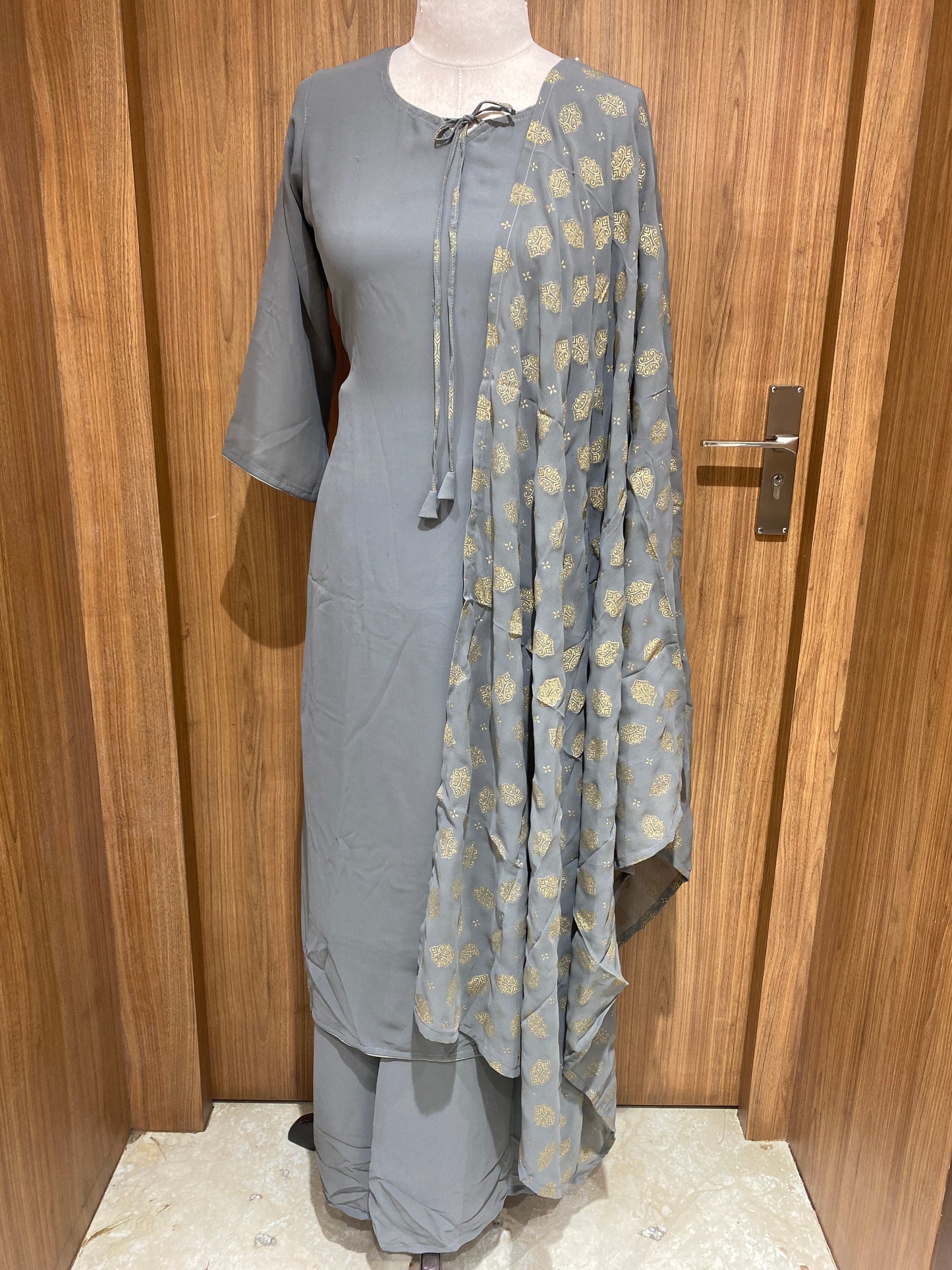 OFFER SALES TOP AND BOTTOM - IHA 27057