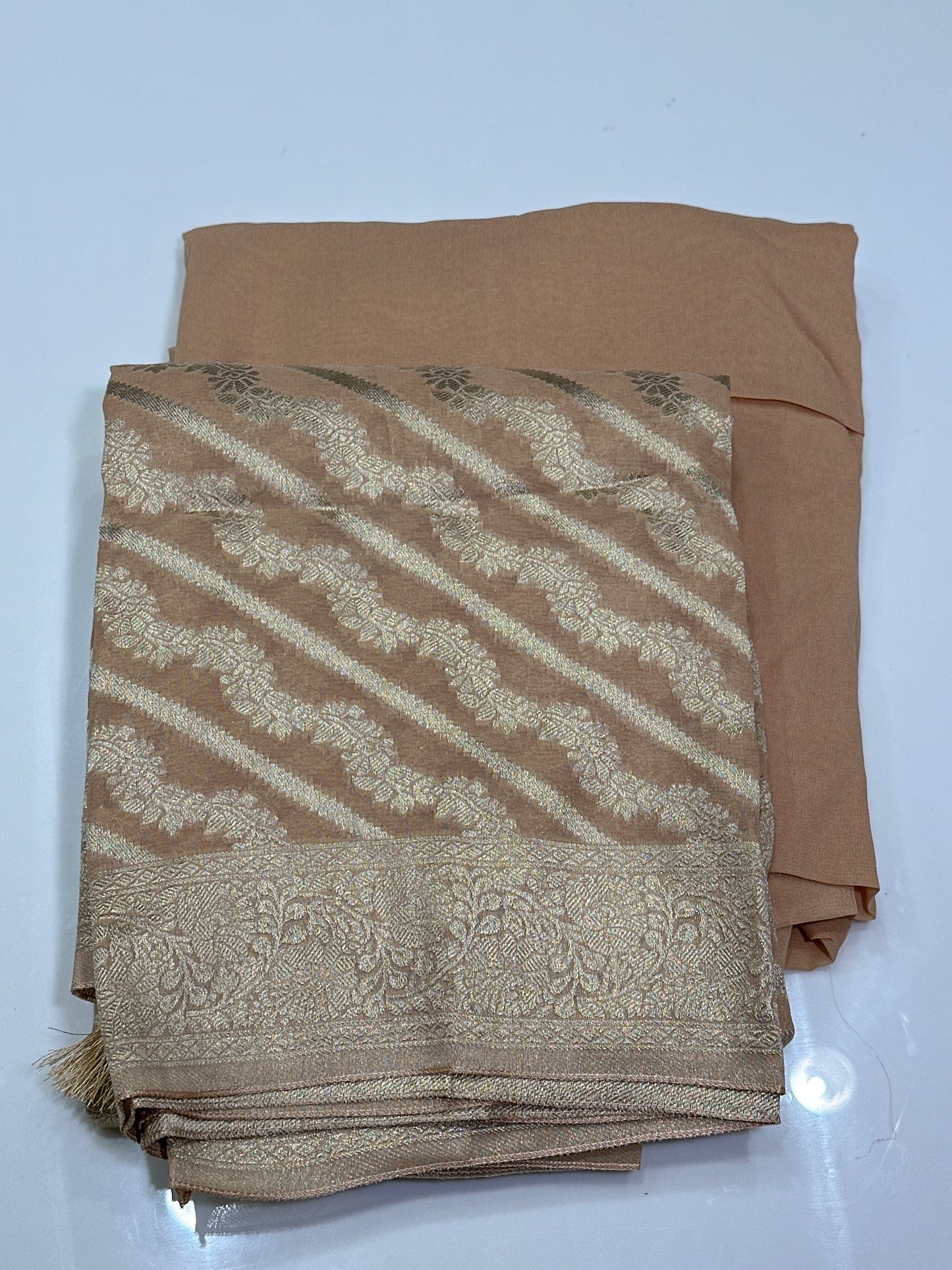 OFFER SALES UNSTITCHED SALWAR SUITS -  IHA 33516
