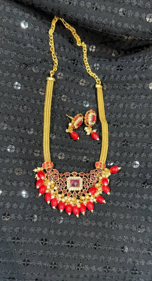 DESIGNER NECKLACE SETS - IHA 15195