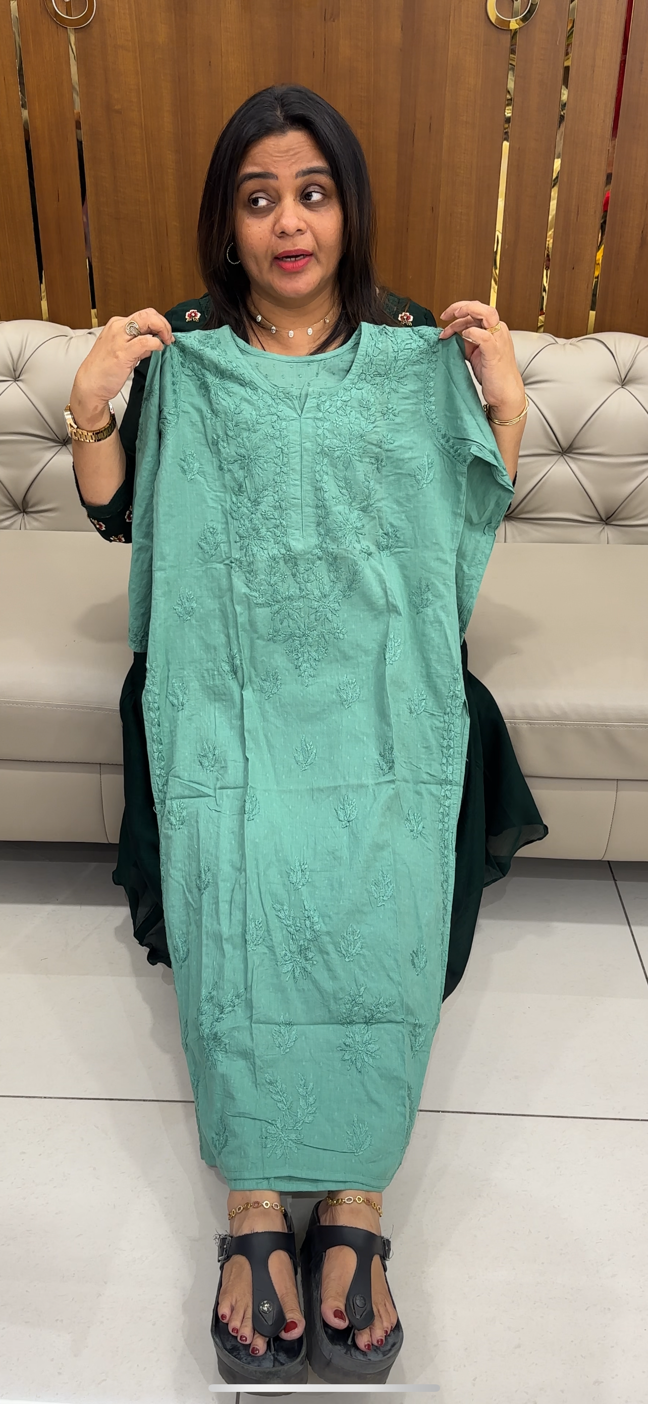 COTTON CHIKANKARI TOPS - IHA 28582