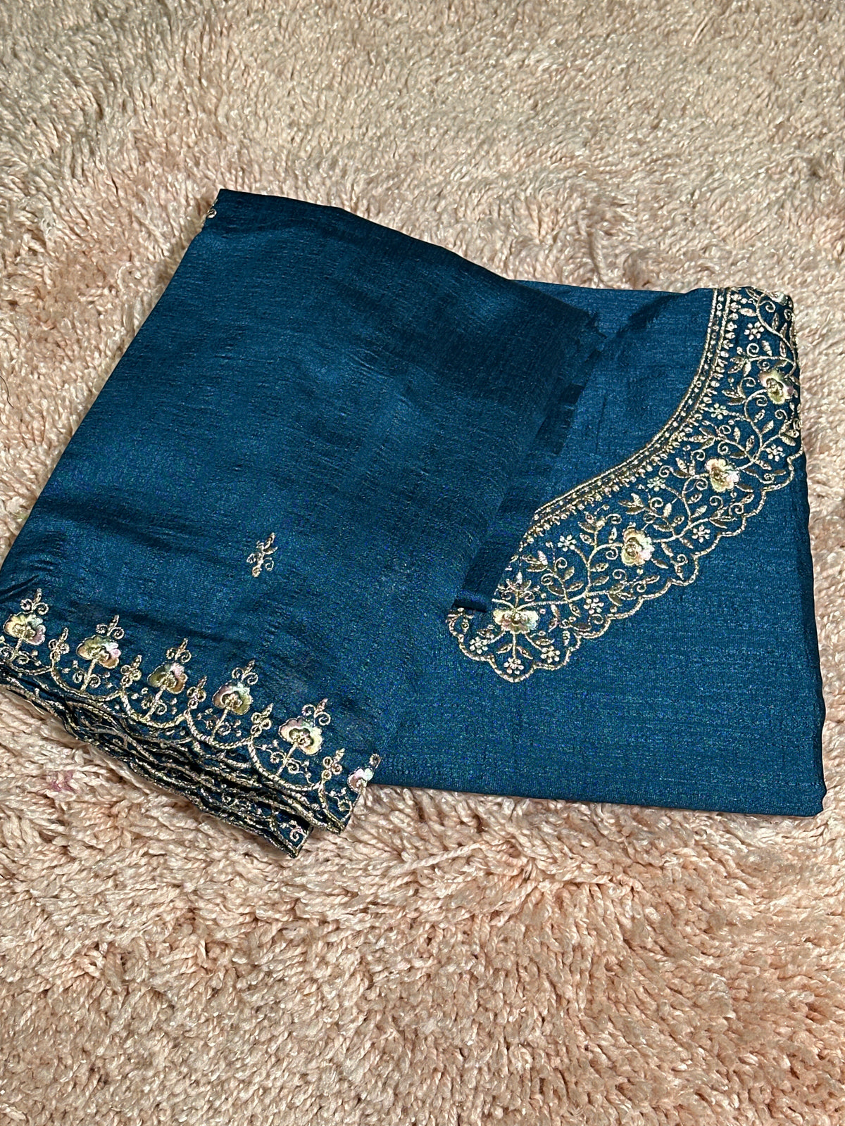 OFFER SALES UNSTITCHED SALWAR SUITS -  IHA 35273