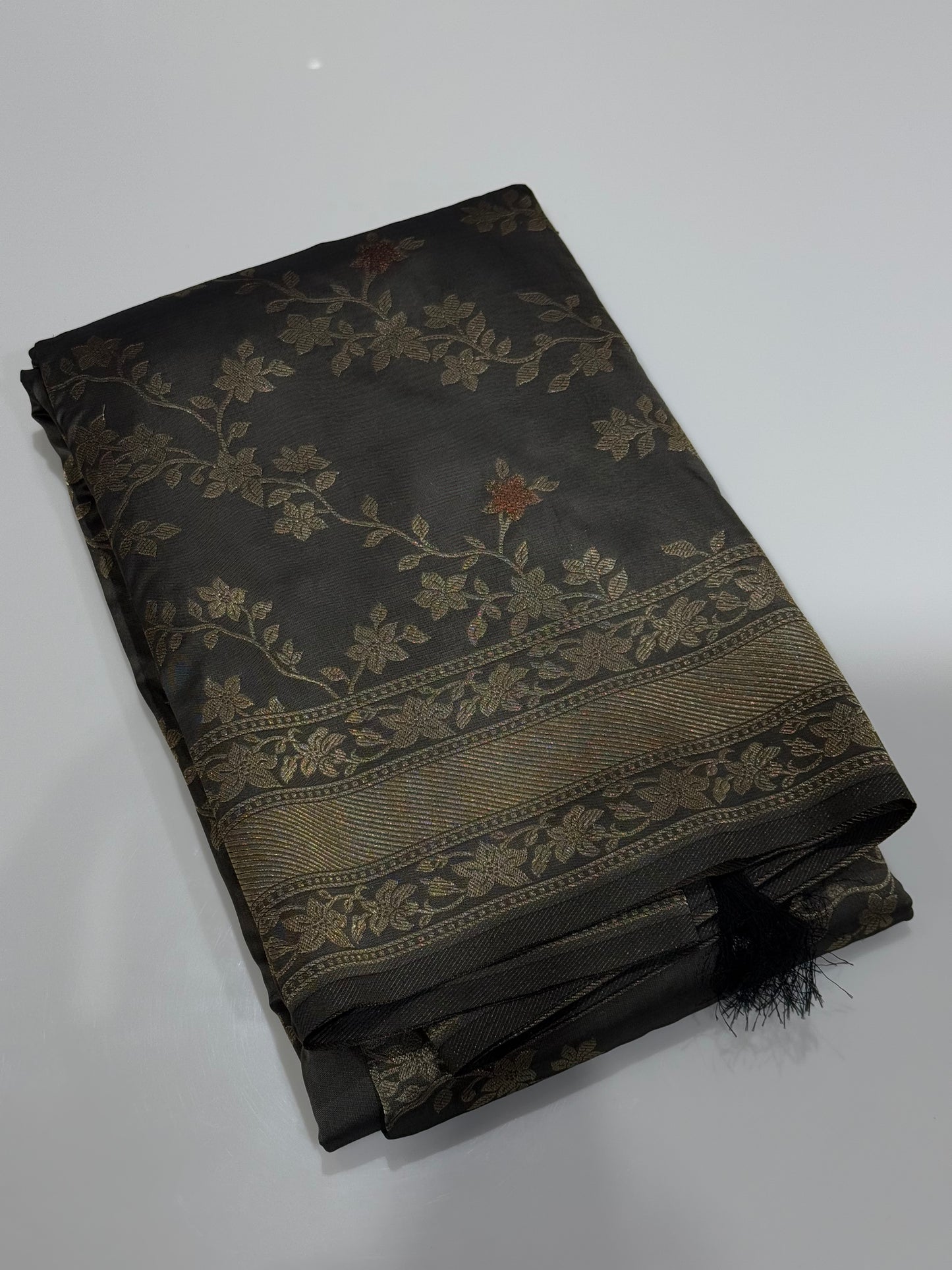 OFFER SALE SEMI SILK SAREES - IHA 27115