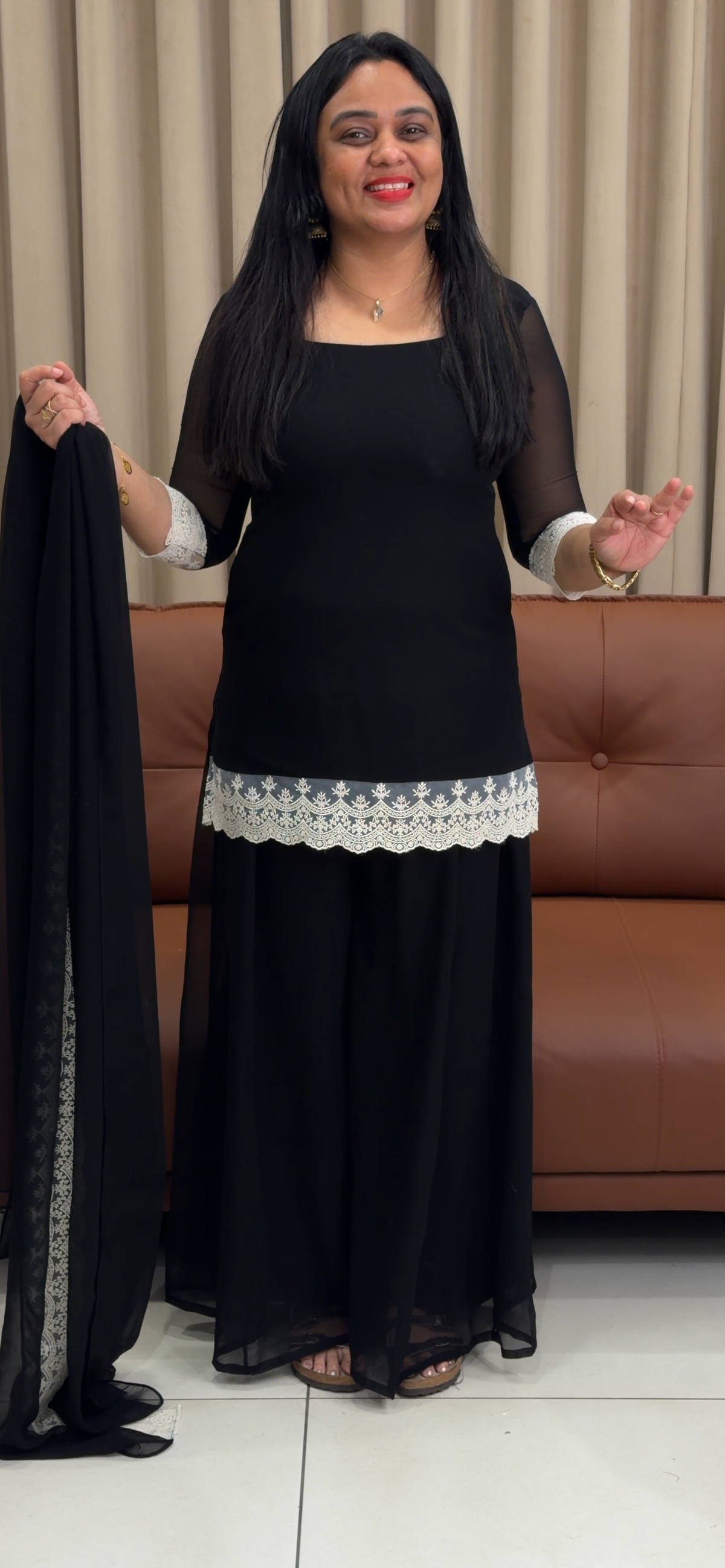 IHA'S IN-HOUSE SHORT TOP , BOTTOM AND DUPATTA - IHA 35784