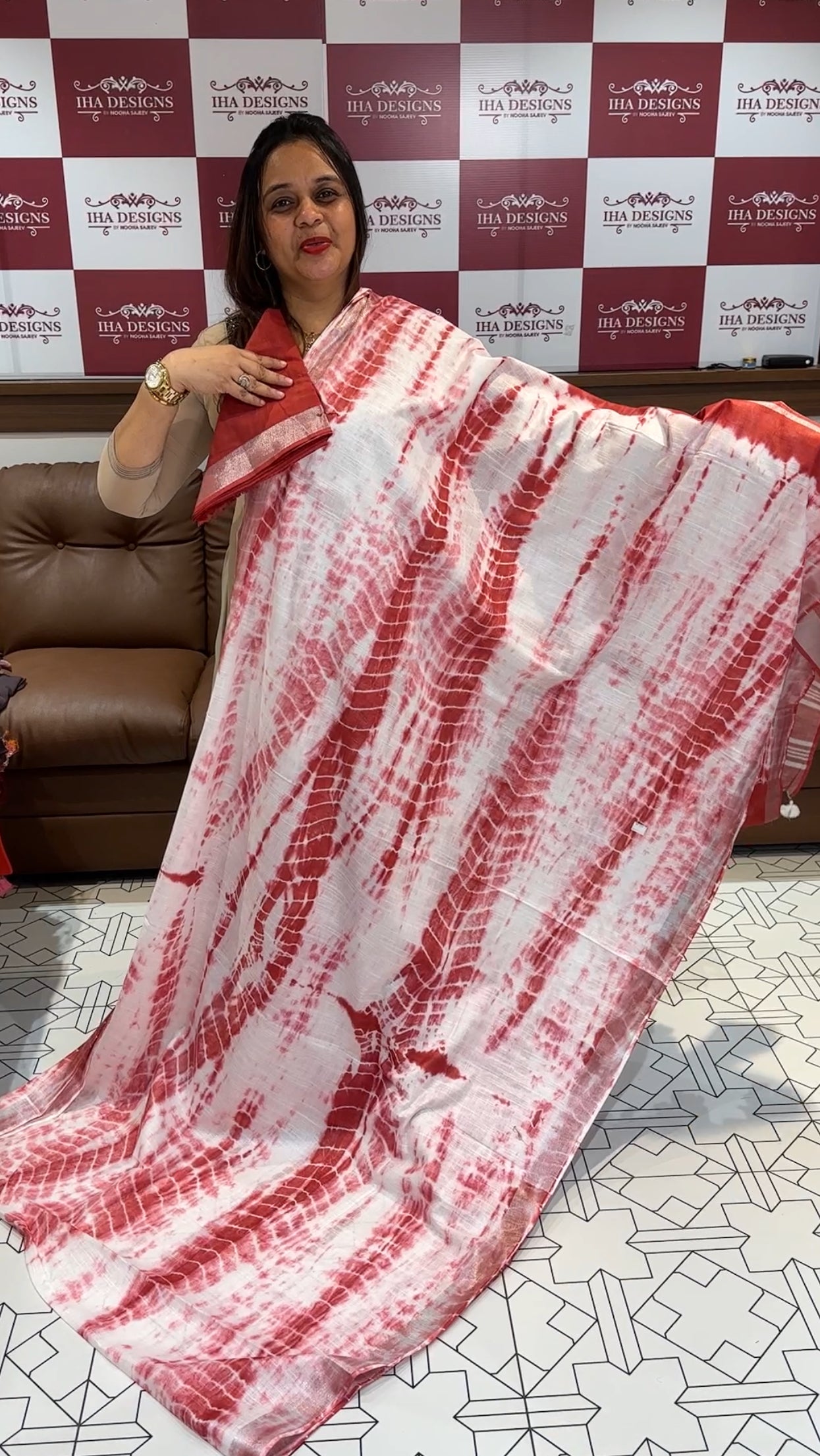 PRINTED SEMI LINEN  SAREE - IHA 14769