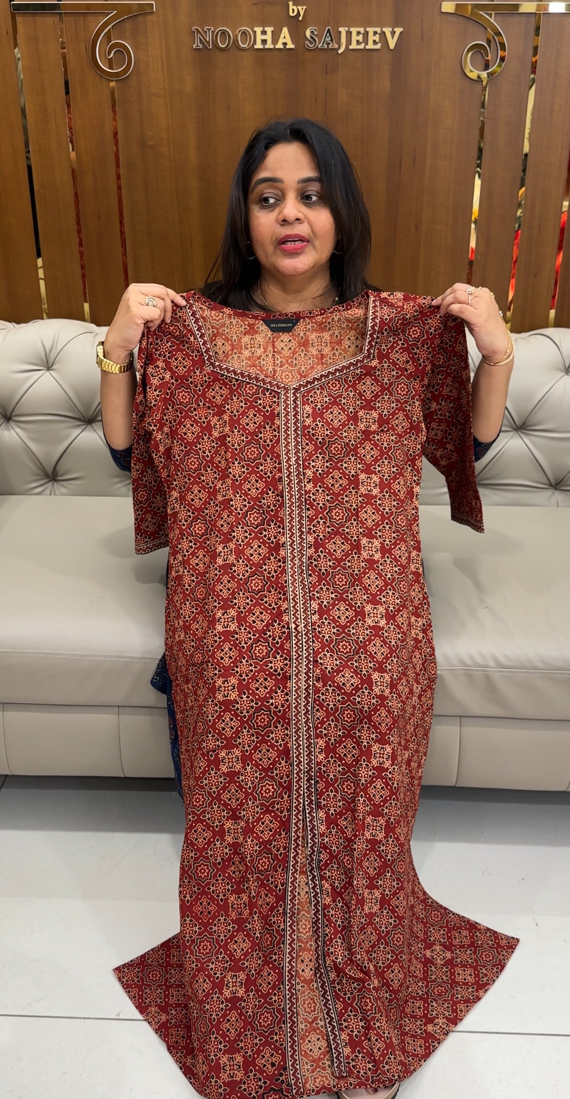PRINTED  TOPS - IHA 26891
