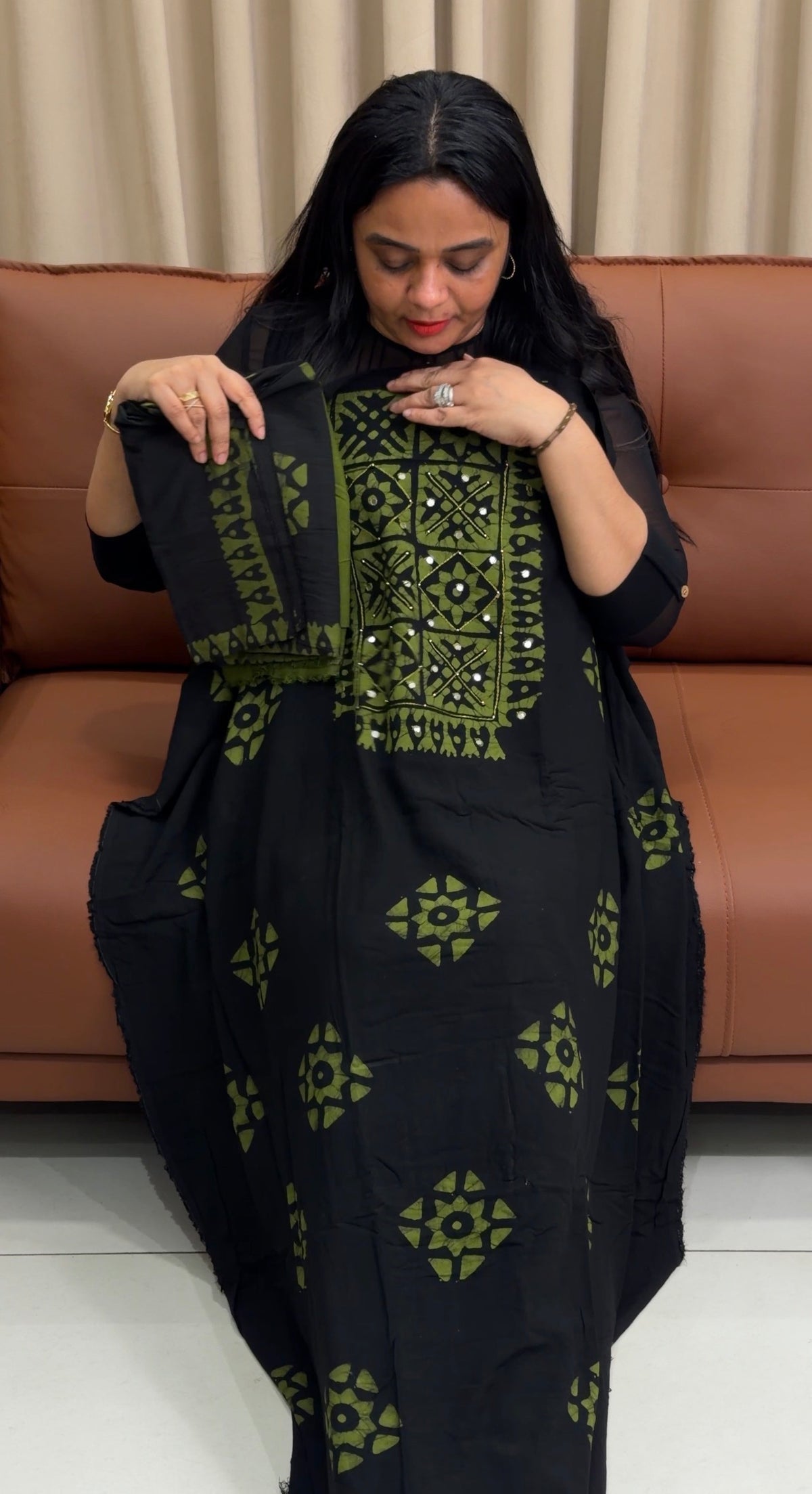 BATIK PRINTED UNSTITCHED SALWAR SUITS - IHA 35212