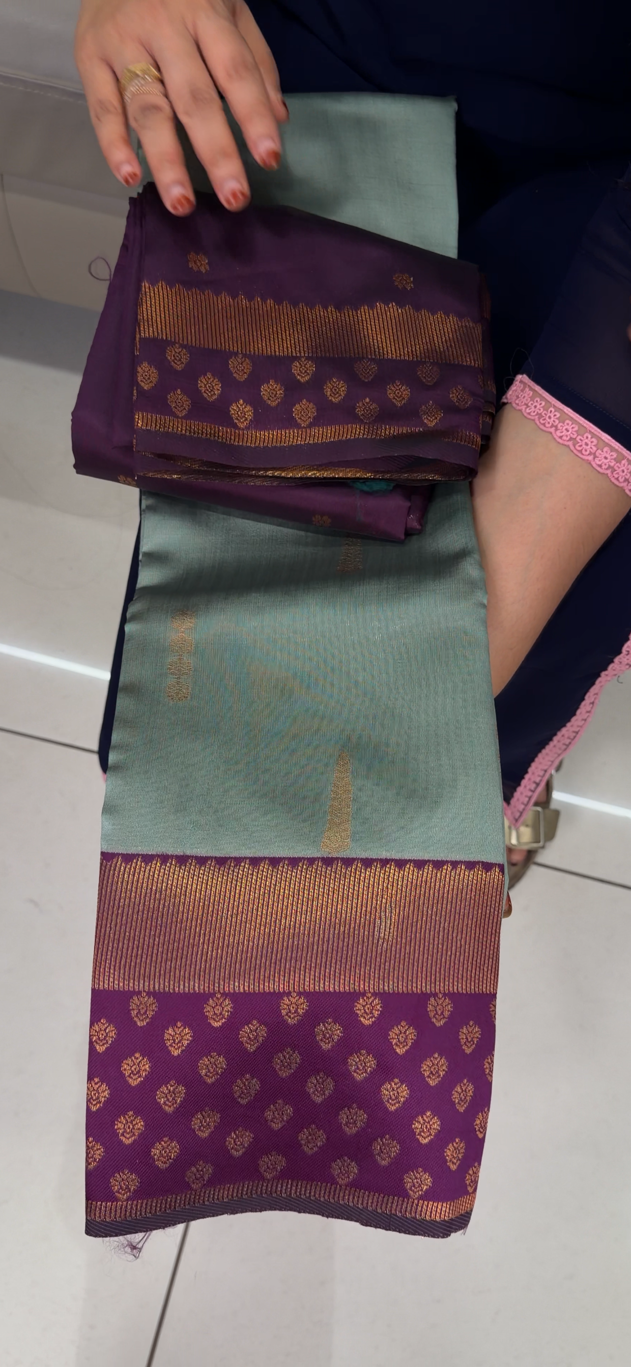 SEMI SILK DHAVANI MATERIAL - IHA 32197