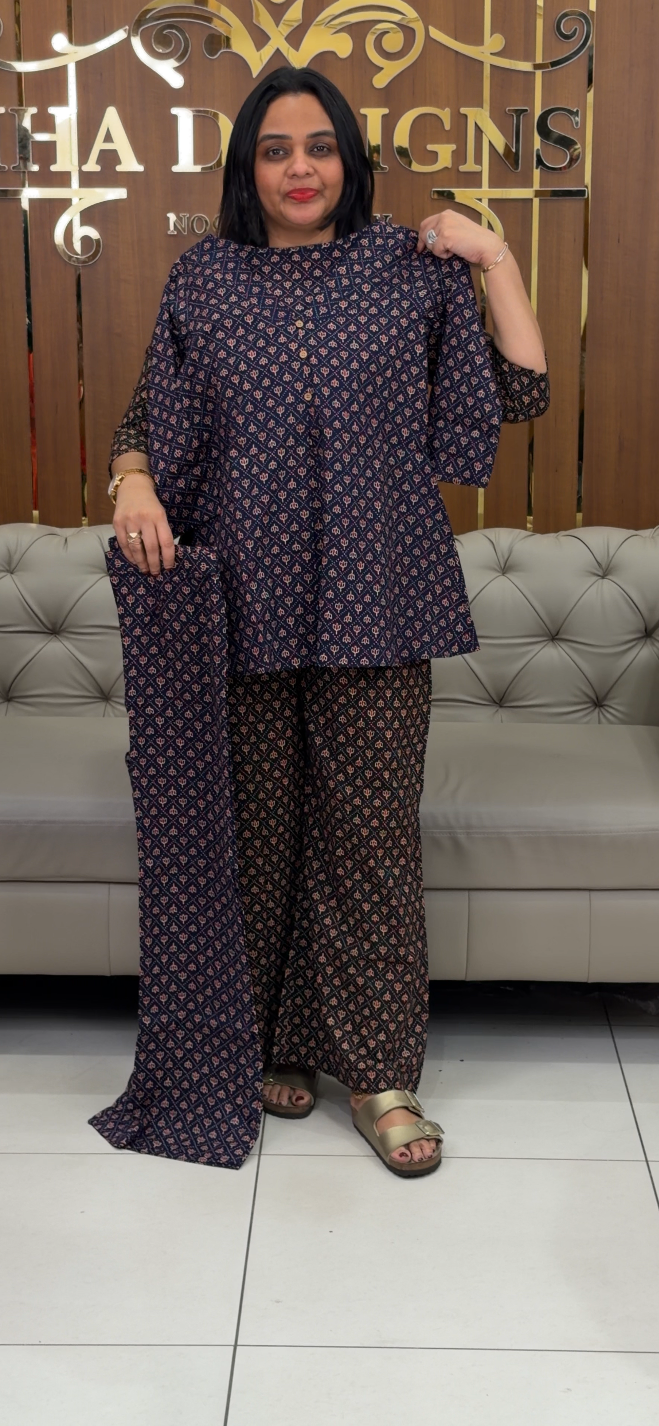 IHA'S IN-HOUSE SHORT CO-ORDS SETS - IHA 32186
