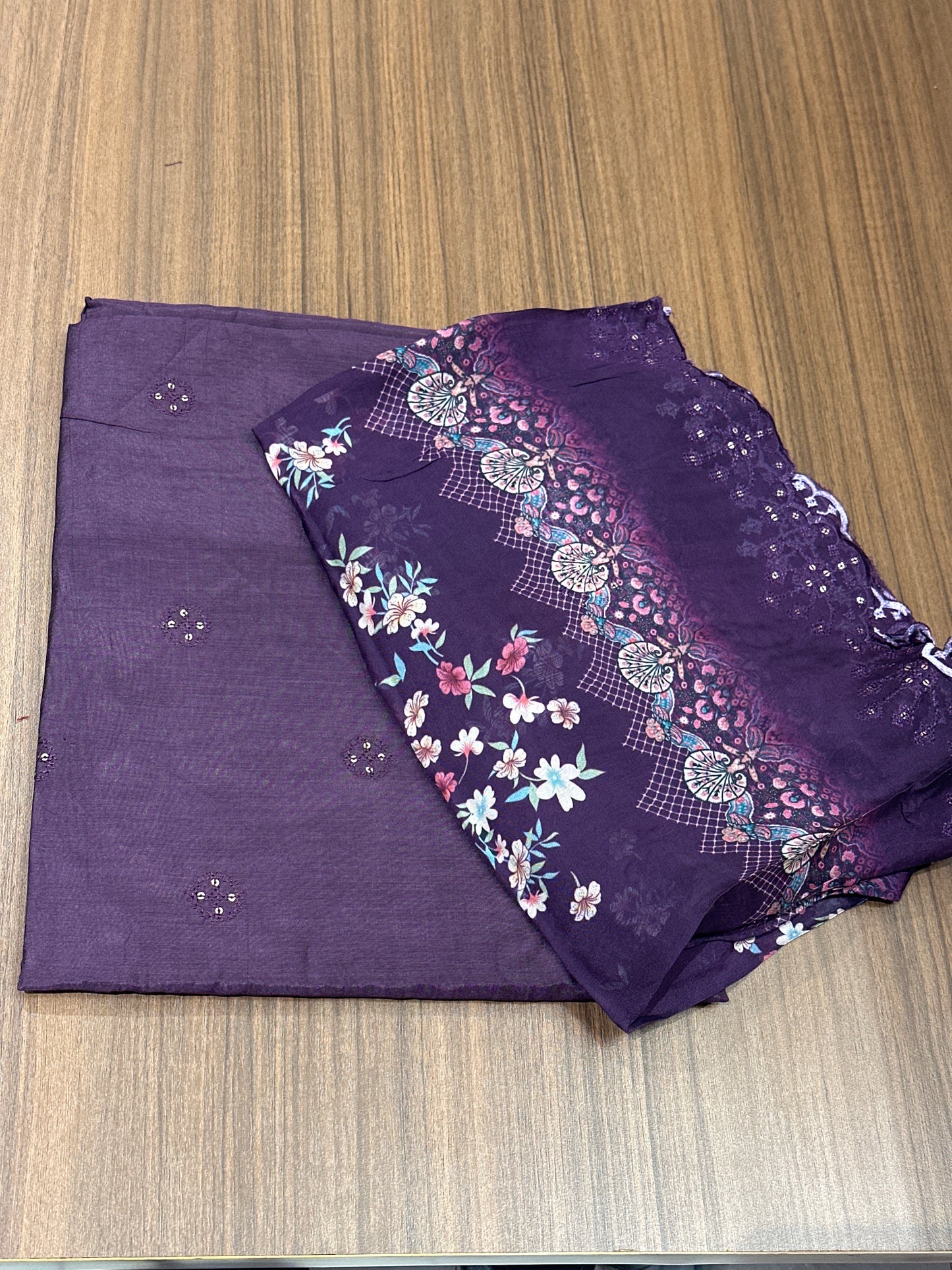 OFFER SALES UNSTITCHED SALWAR SUITS -  IHA 33733