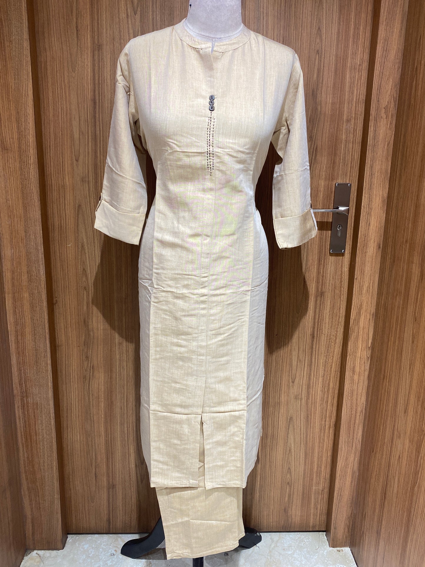 OFFER SALES TOP AND BOTTOM - IHA 27057