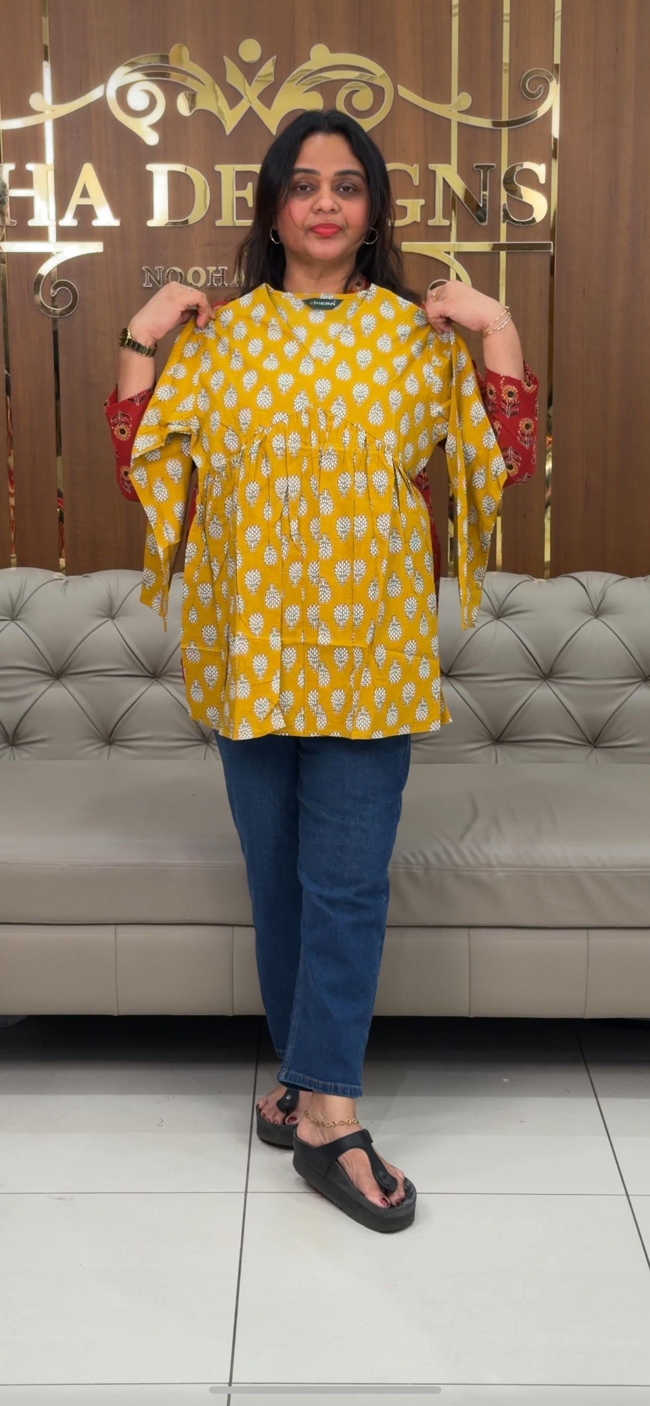 PRINTED SHORT TOPS - IHA 28930