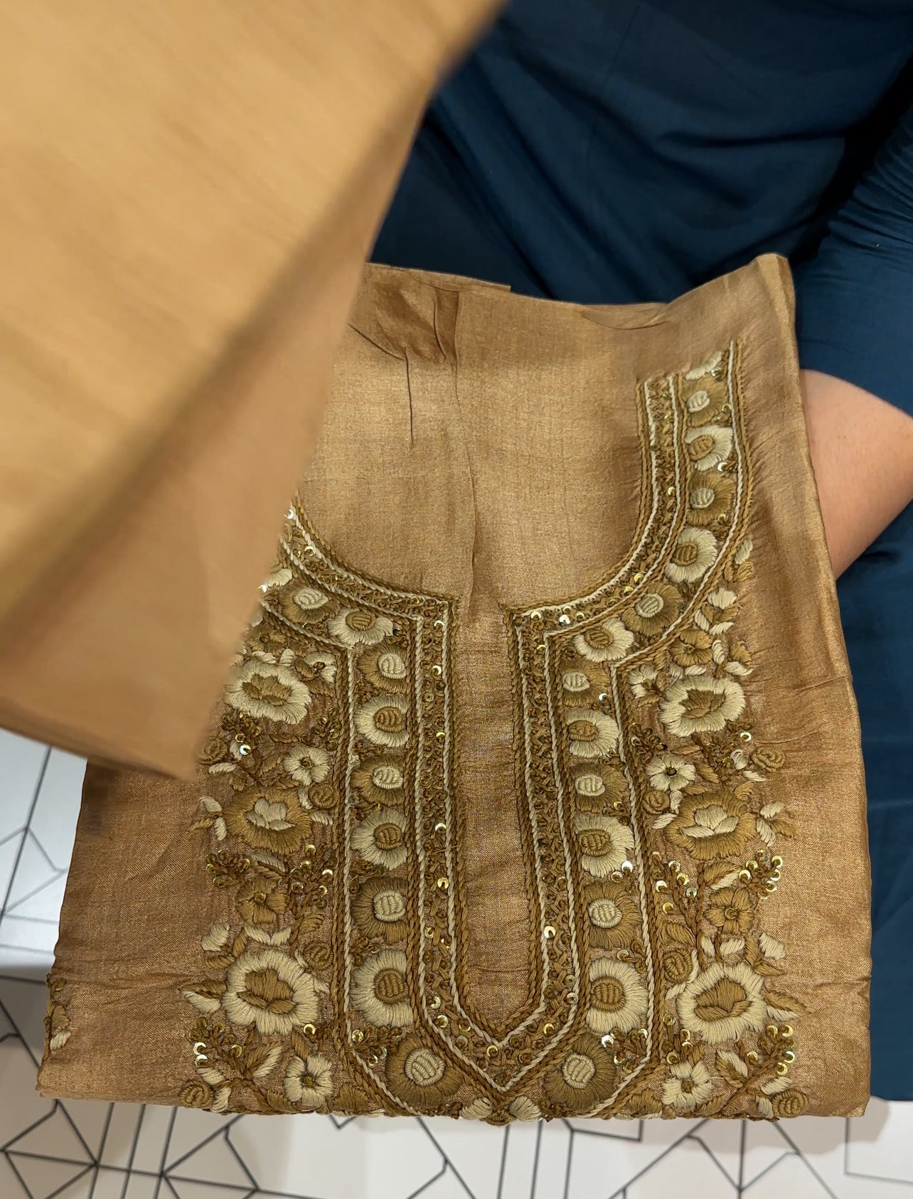 TUSSUR UNSTITCHED SALWAR SUITS - IHA 27255