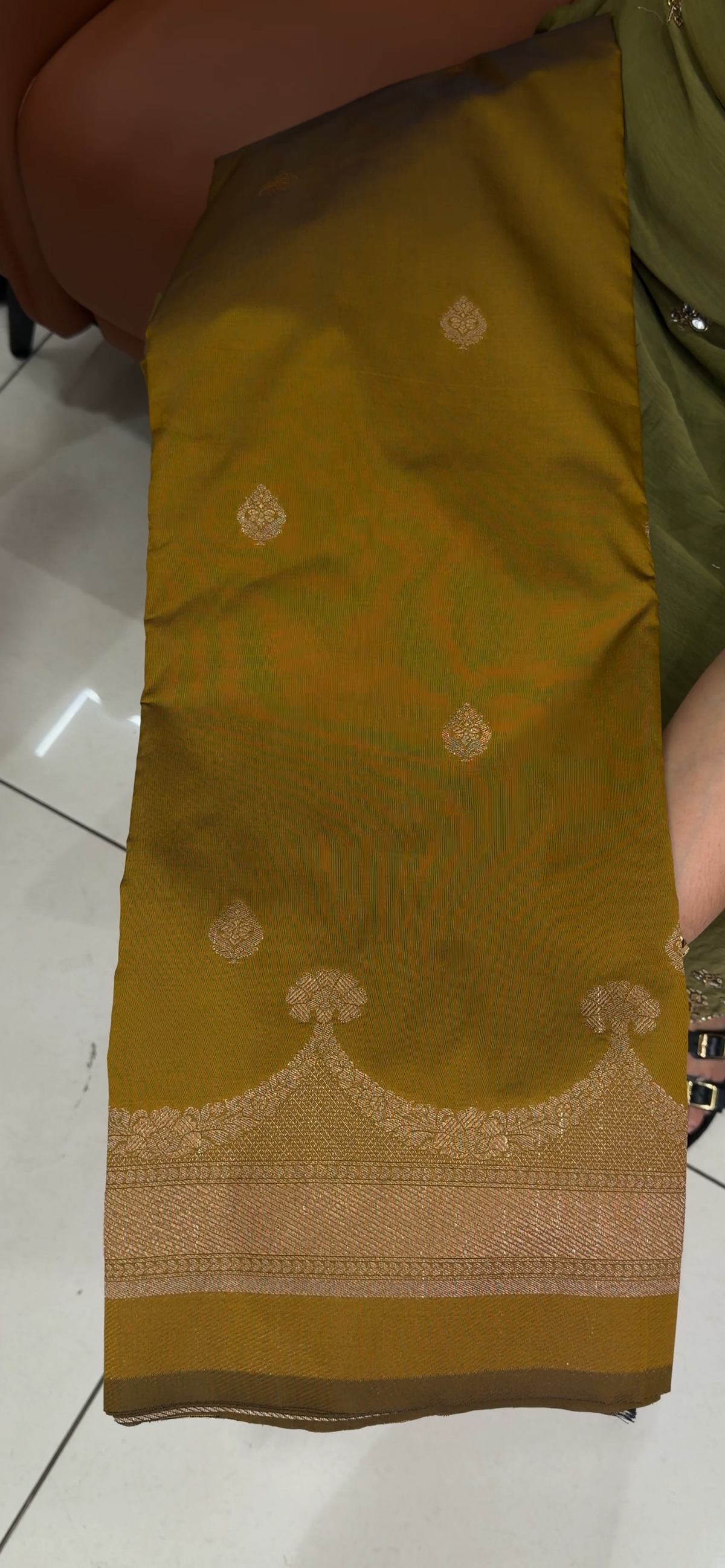 SEMI BANARASI SAREES - IHA 35378