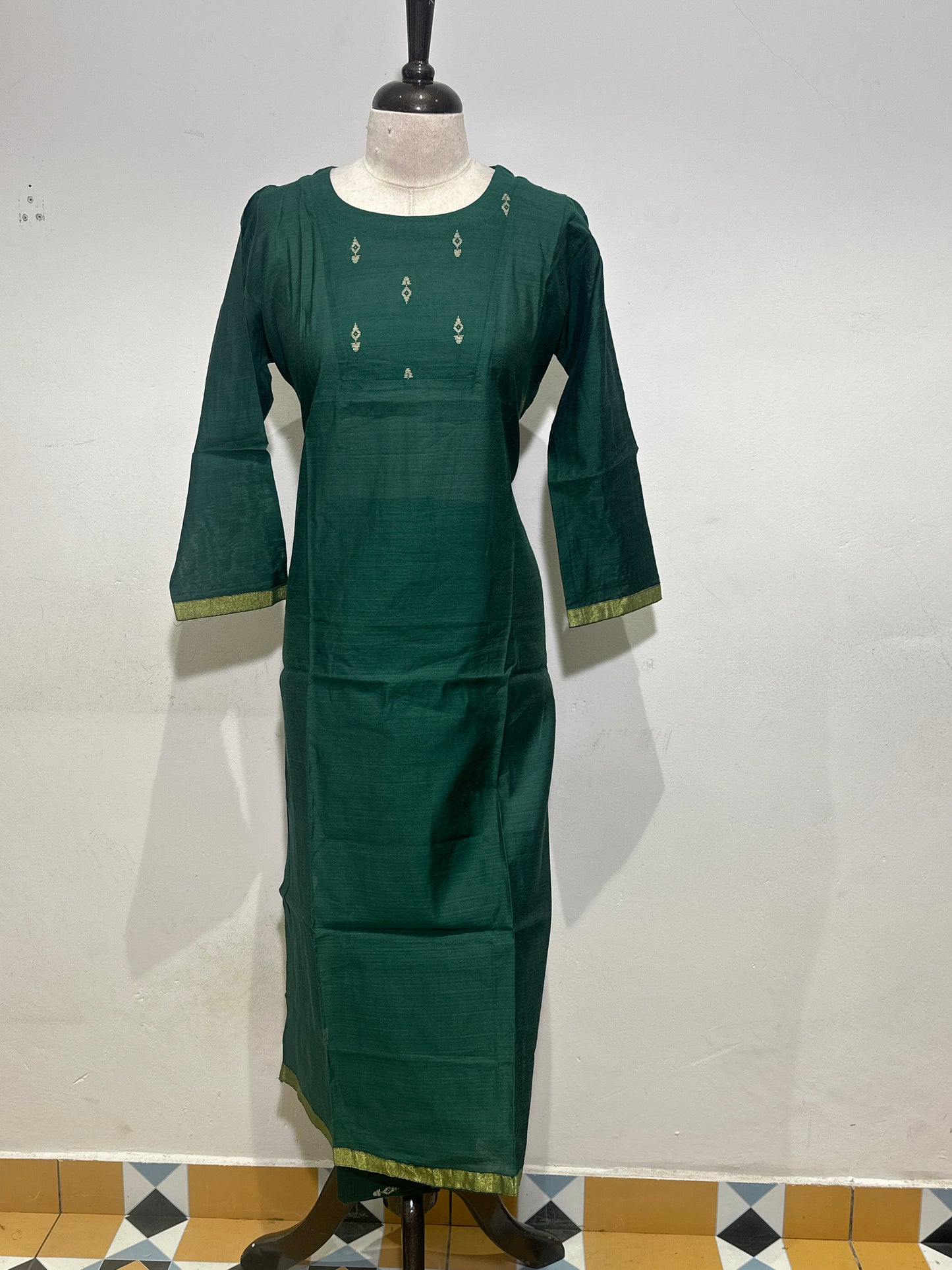 OFFER SALES TOP AND  BOTTOM  -  IHA 34331