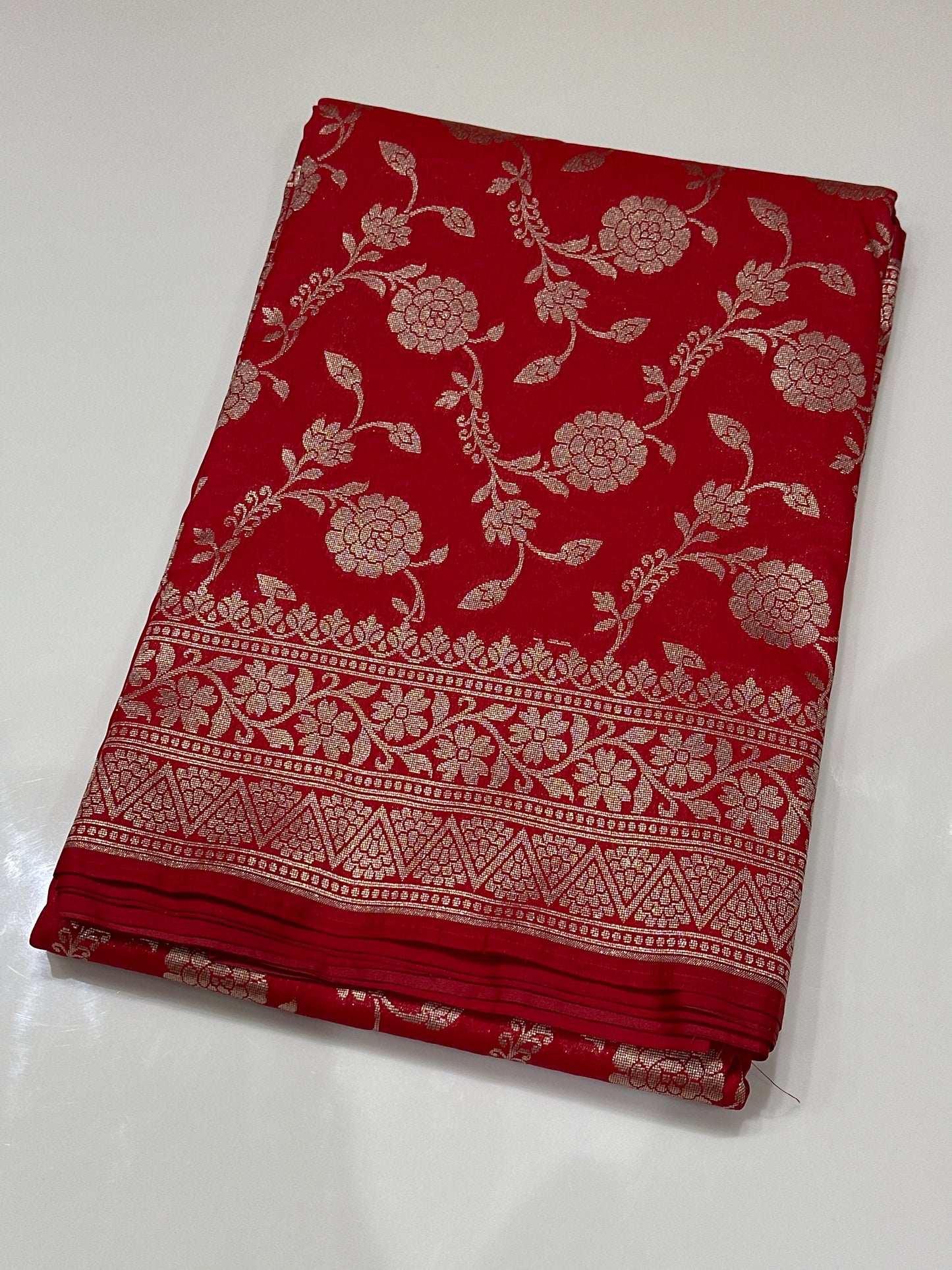 OFFER SALES SAREES - IHA 27131