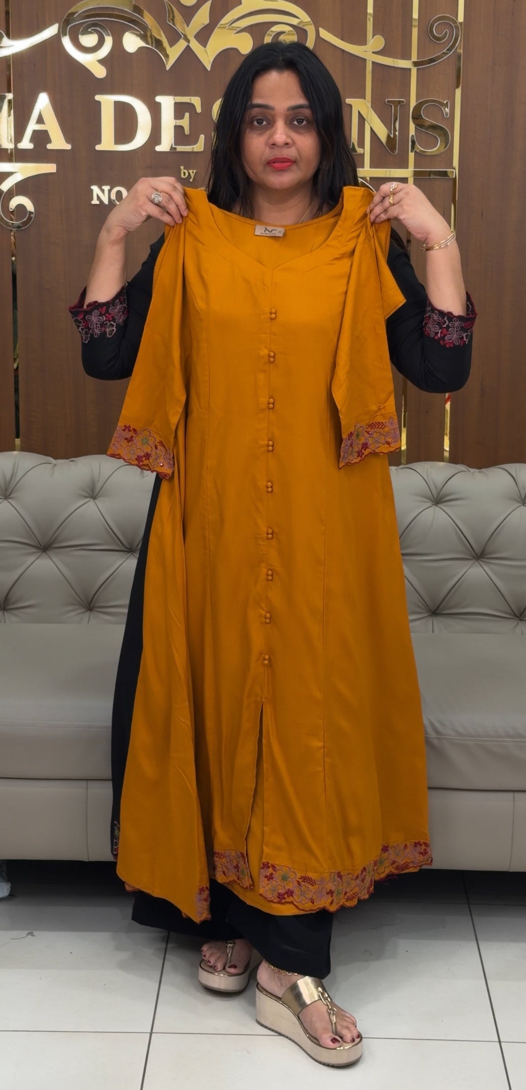 DESIGNER ALINE TOPS - IHA 29283