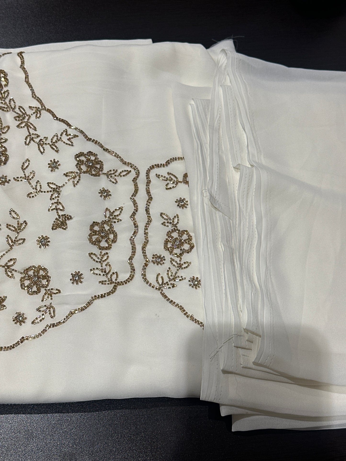 OFFER SALES UNSTITCHED SALWAR SUITS -  IHA 34098