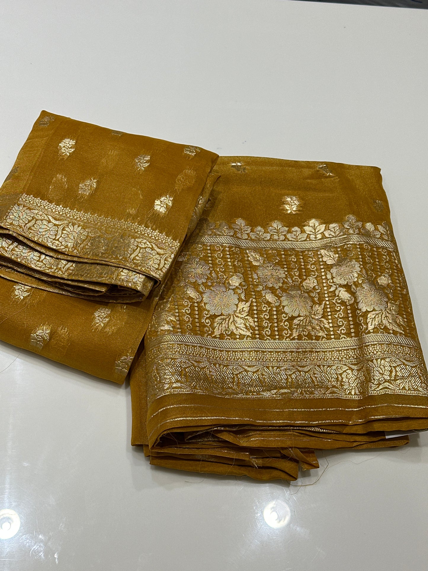OFFER SALES UNSTITCHED SALWAR SUITS -  IHA 33532