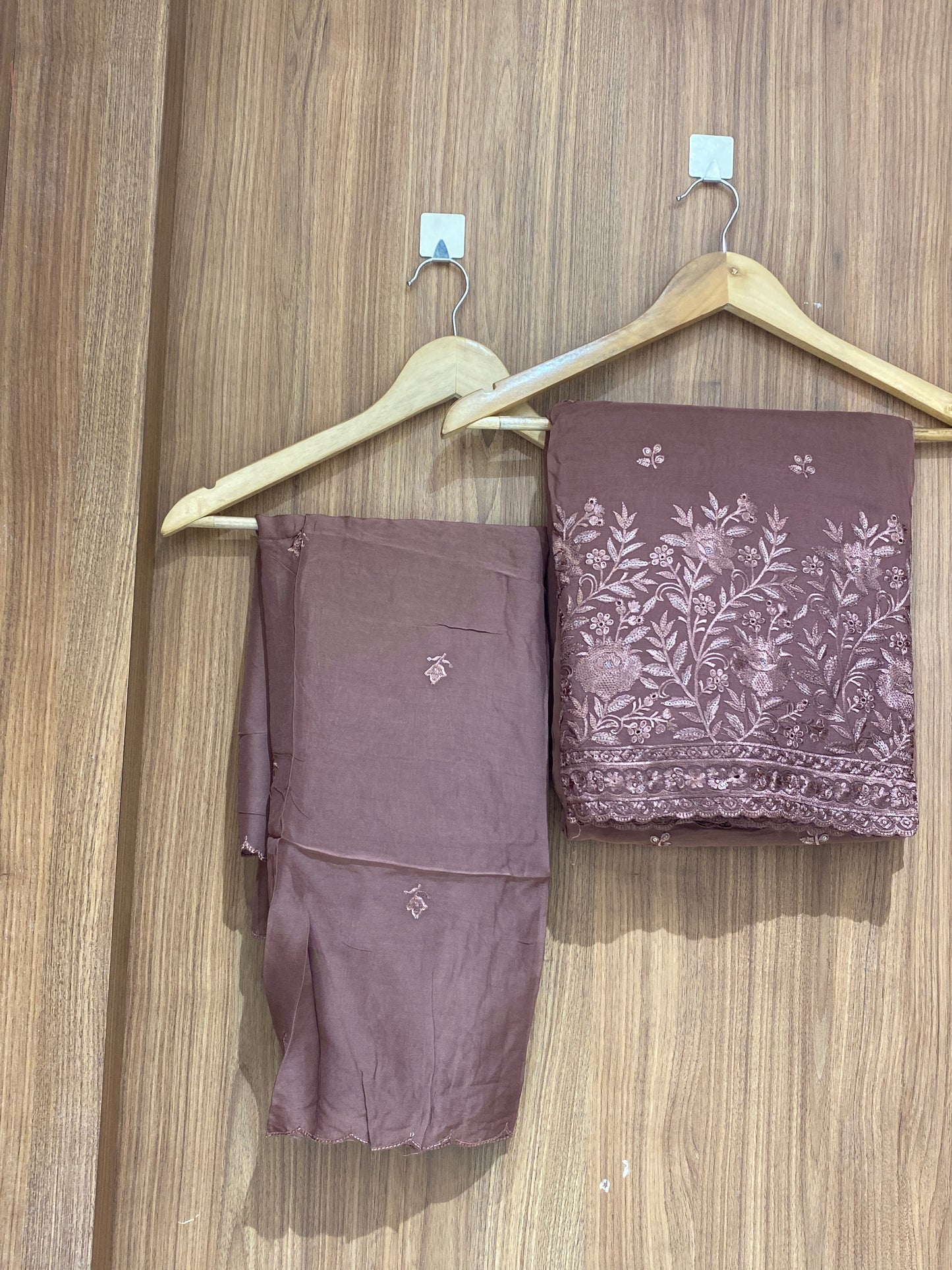 OFFER SALES UNSTITCHED SALWAR SUITS - IHA 26889