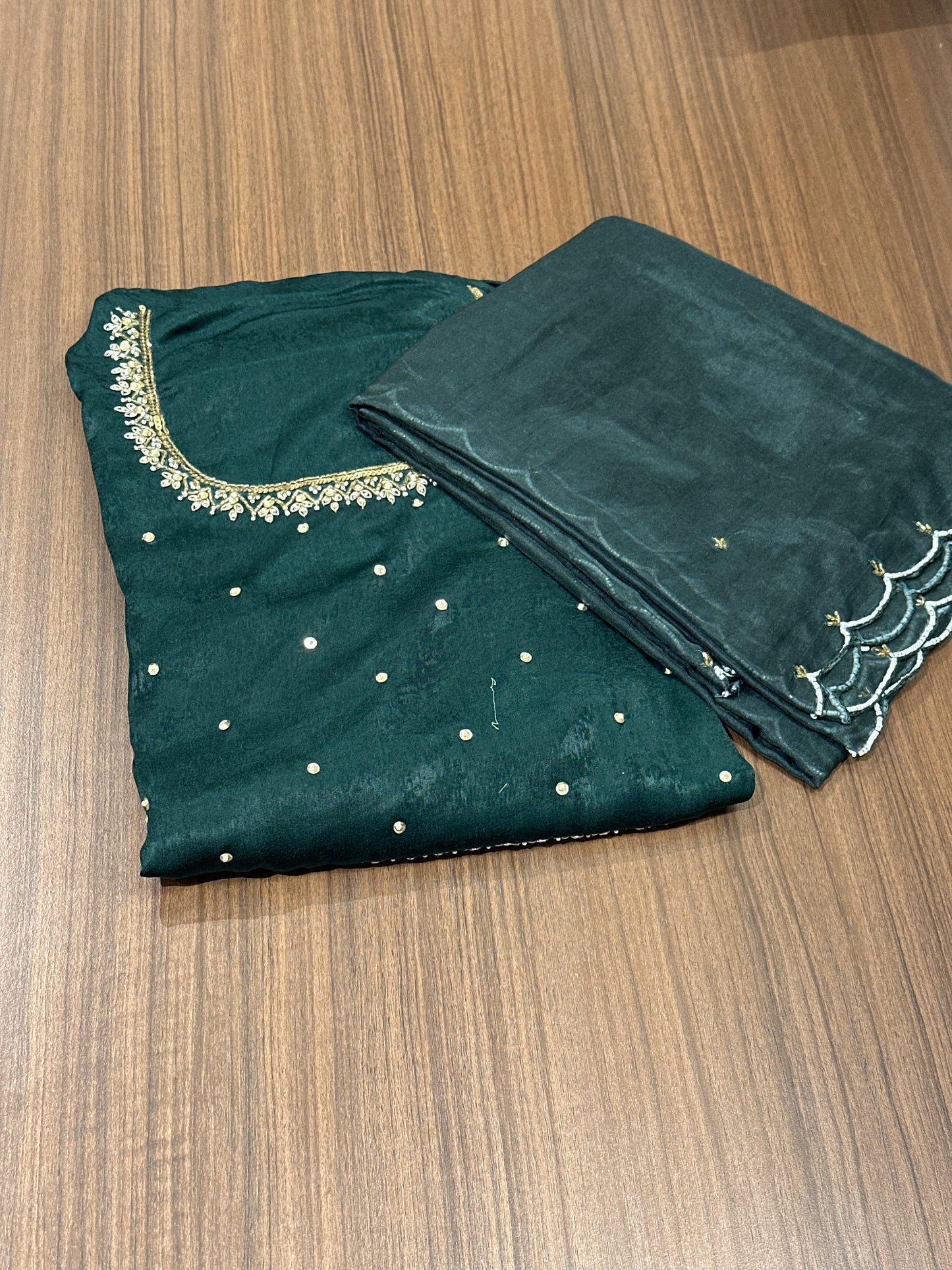 OFFER SALES UNSTITCHED SALWAR SUITS -  IHA 33762