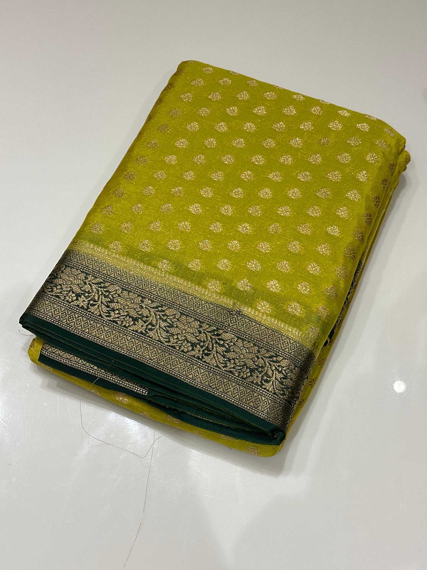 OFFER SALES SAREES - IHA 27131