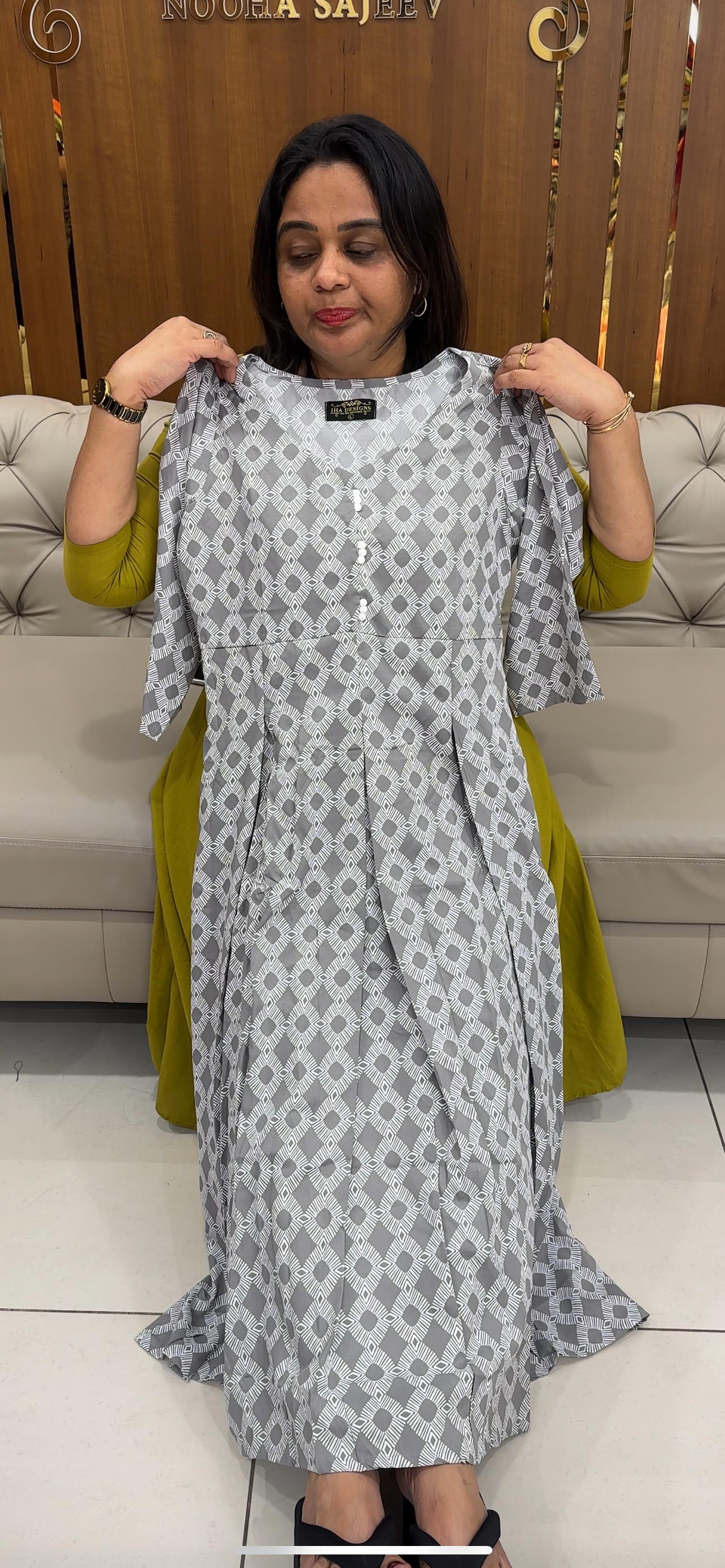 READY TO WAR COLLECTIONS - IHA 28591