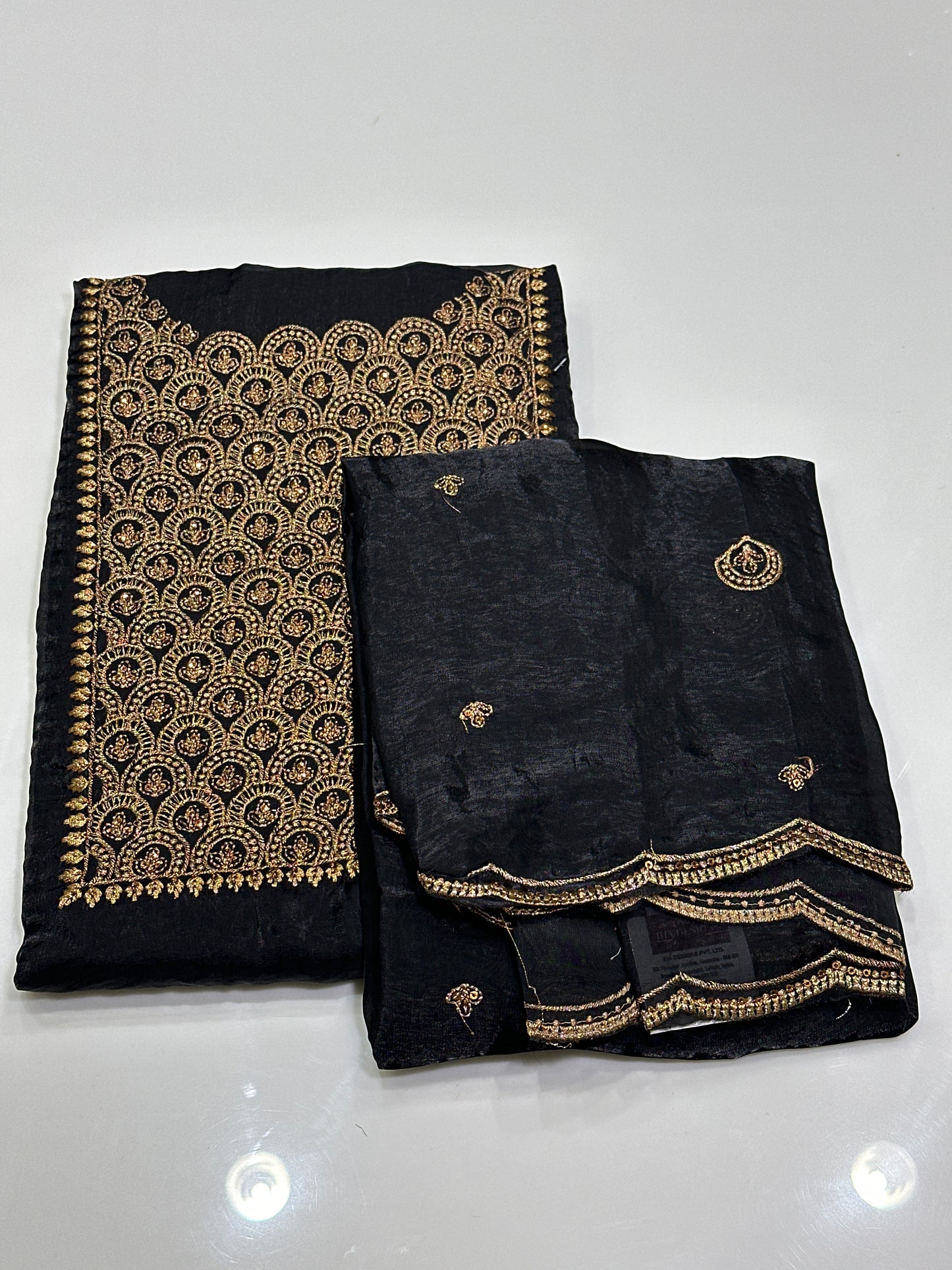 OFFER SALES UNSTITCHED SALWAR SUITS -  IHA 33479