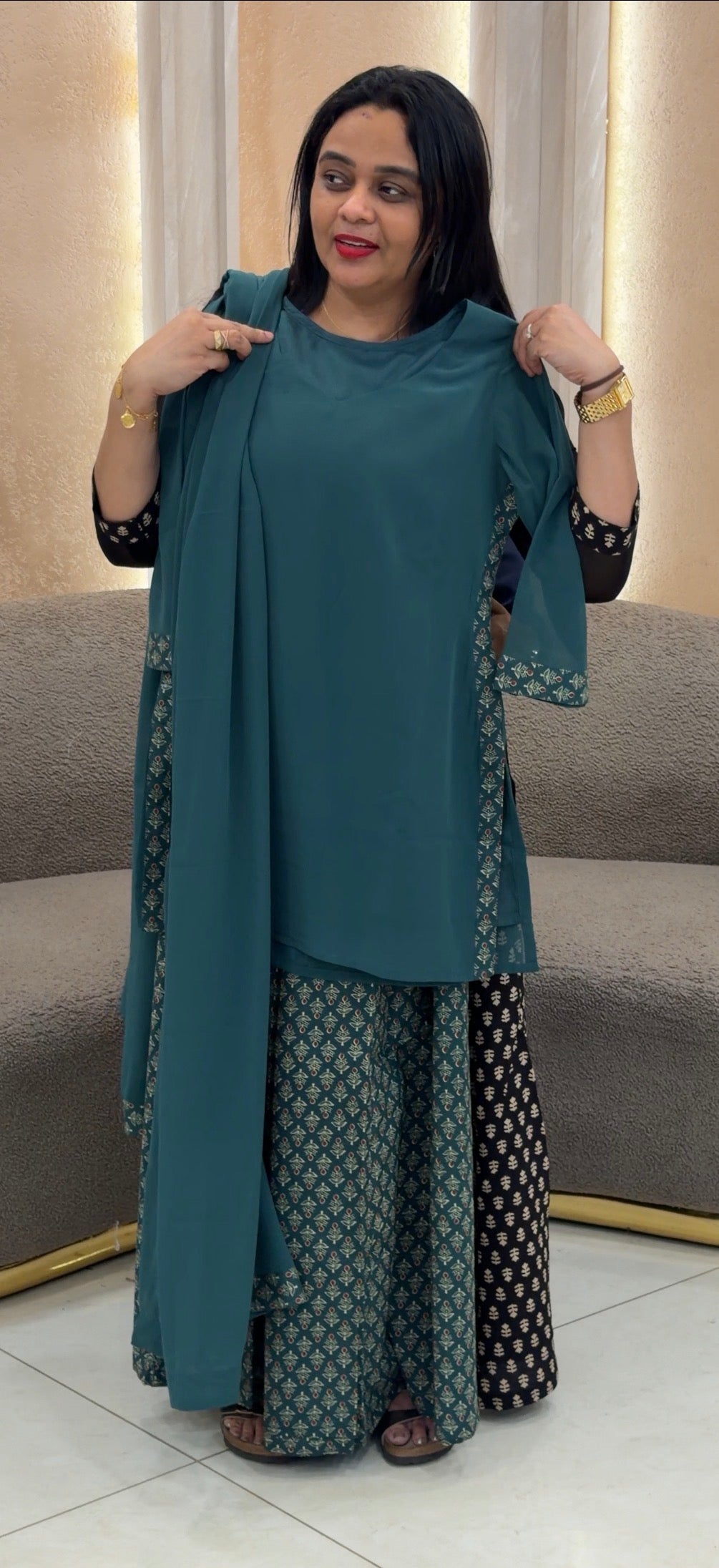 IHA'S IN-HOUSE SHORT TOP BOTTOM AND DUPATTA - IHA 35924