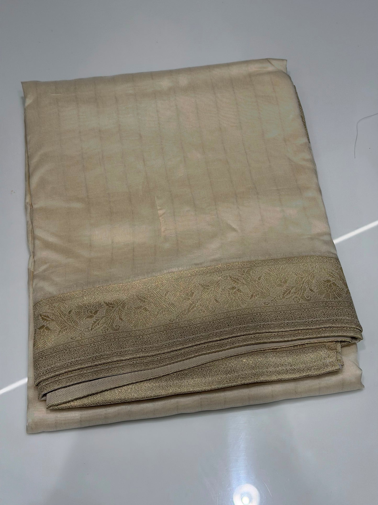 OFFER ONAM SAREES - IHA 34583