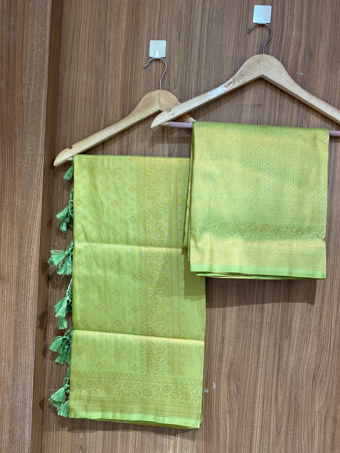 OFFER SALES UNSTITCHED SALWAR SUITS - IHA 26840