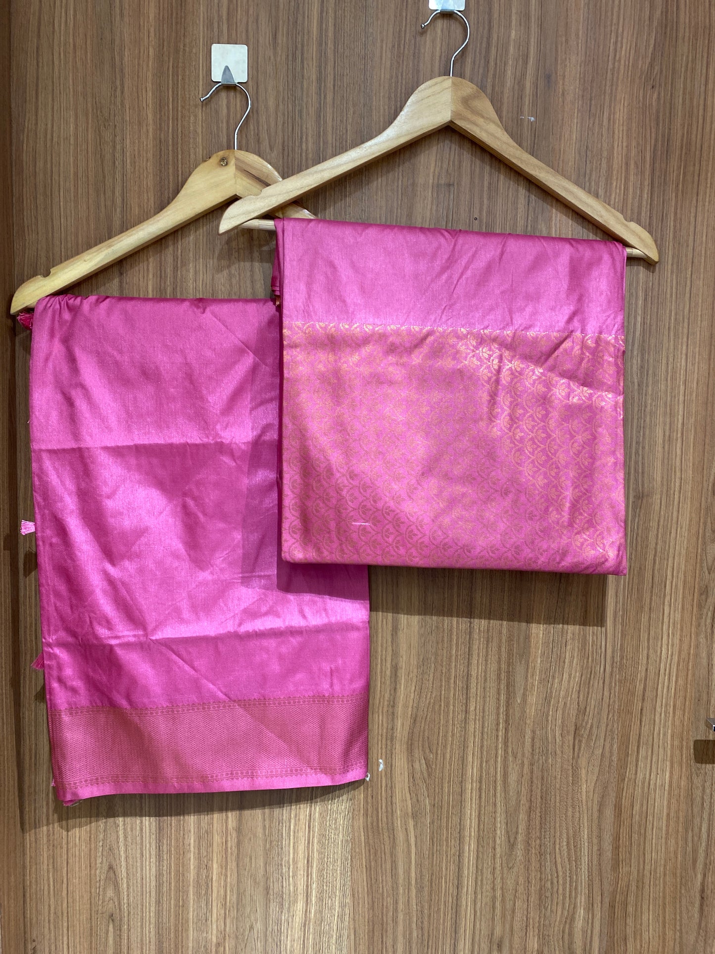 OFFER SALES UNSTITCHED SALWAR SUITS - IHA 26840