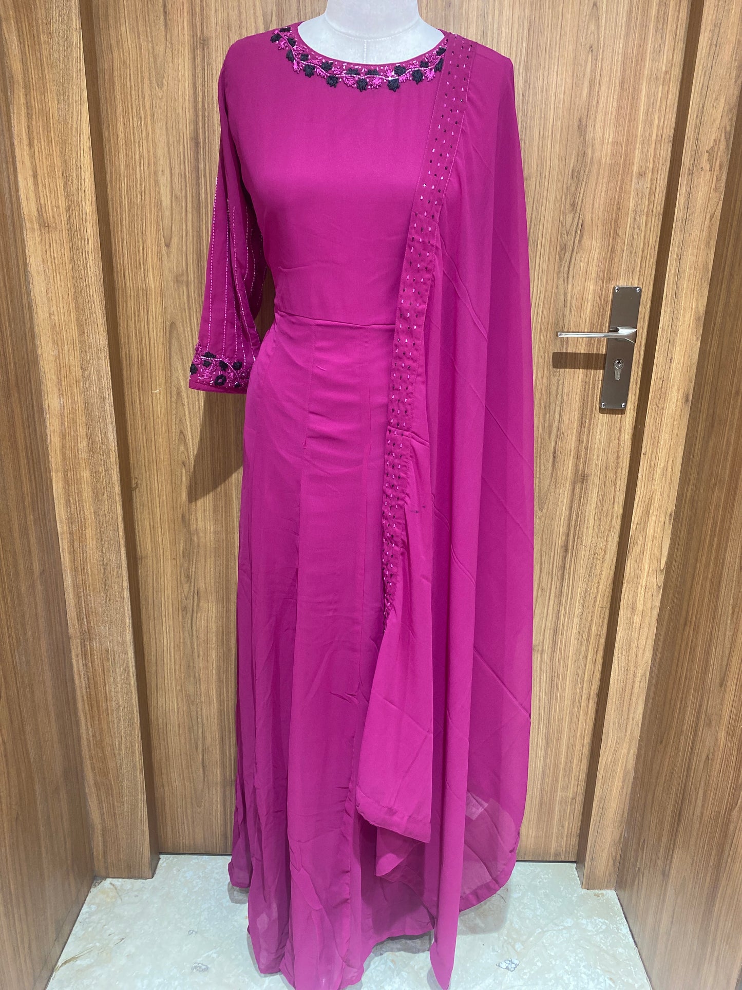 OFFER SALES TOP AND BOTTOM - IHA 27066